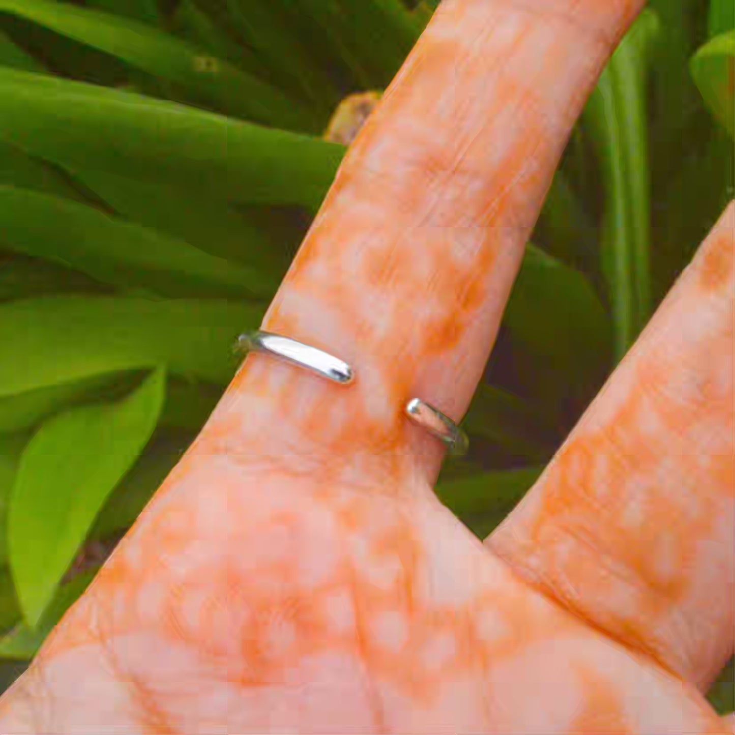 Snake Stones Ring - Silver ( Adjustable )