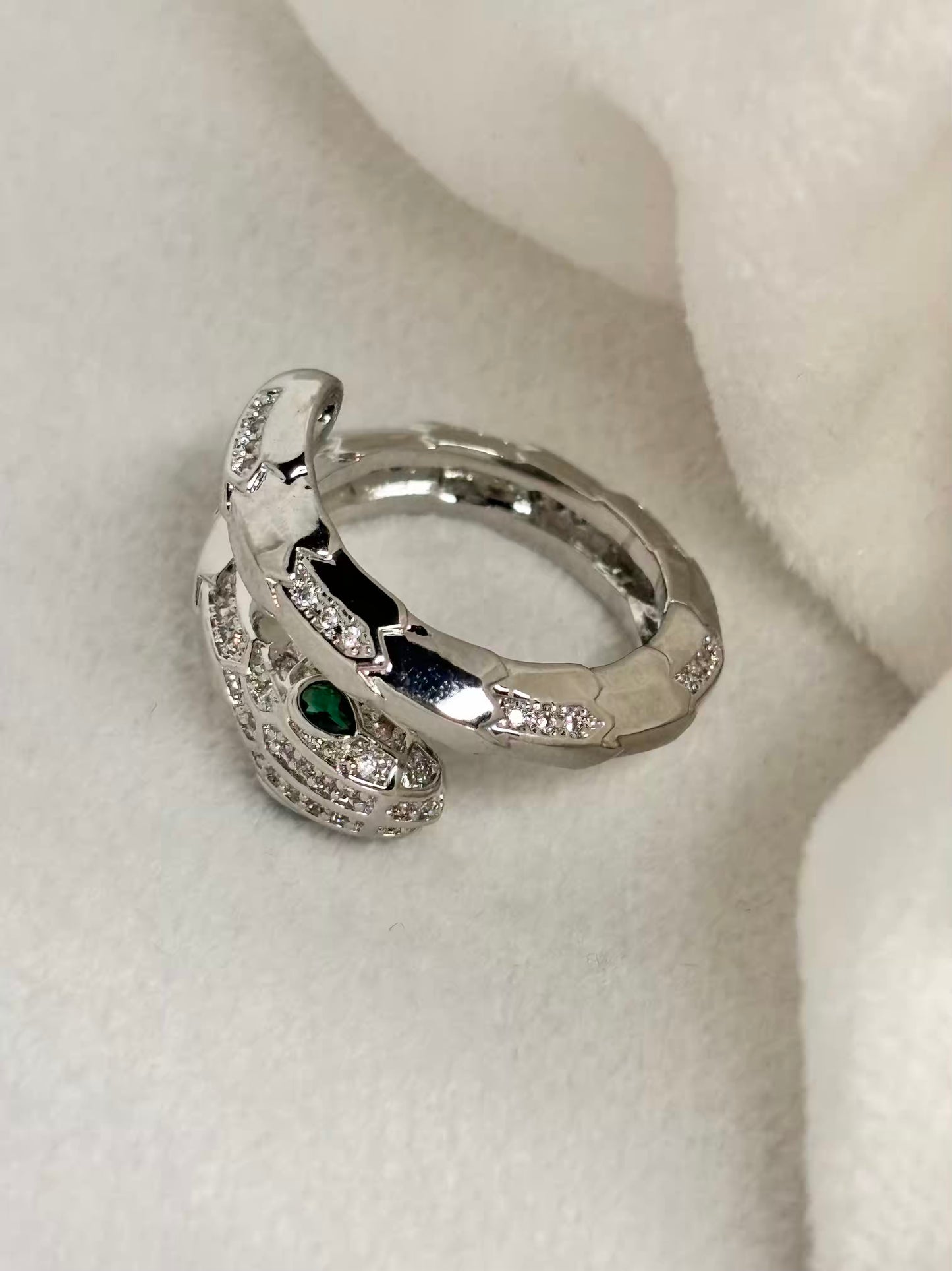 Snake Ring Band - Silver Size 7