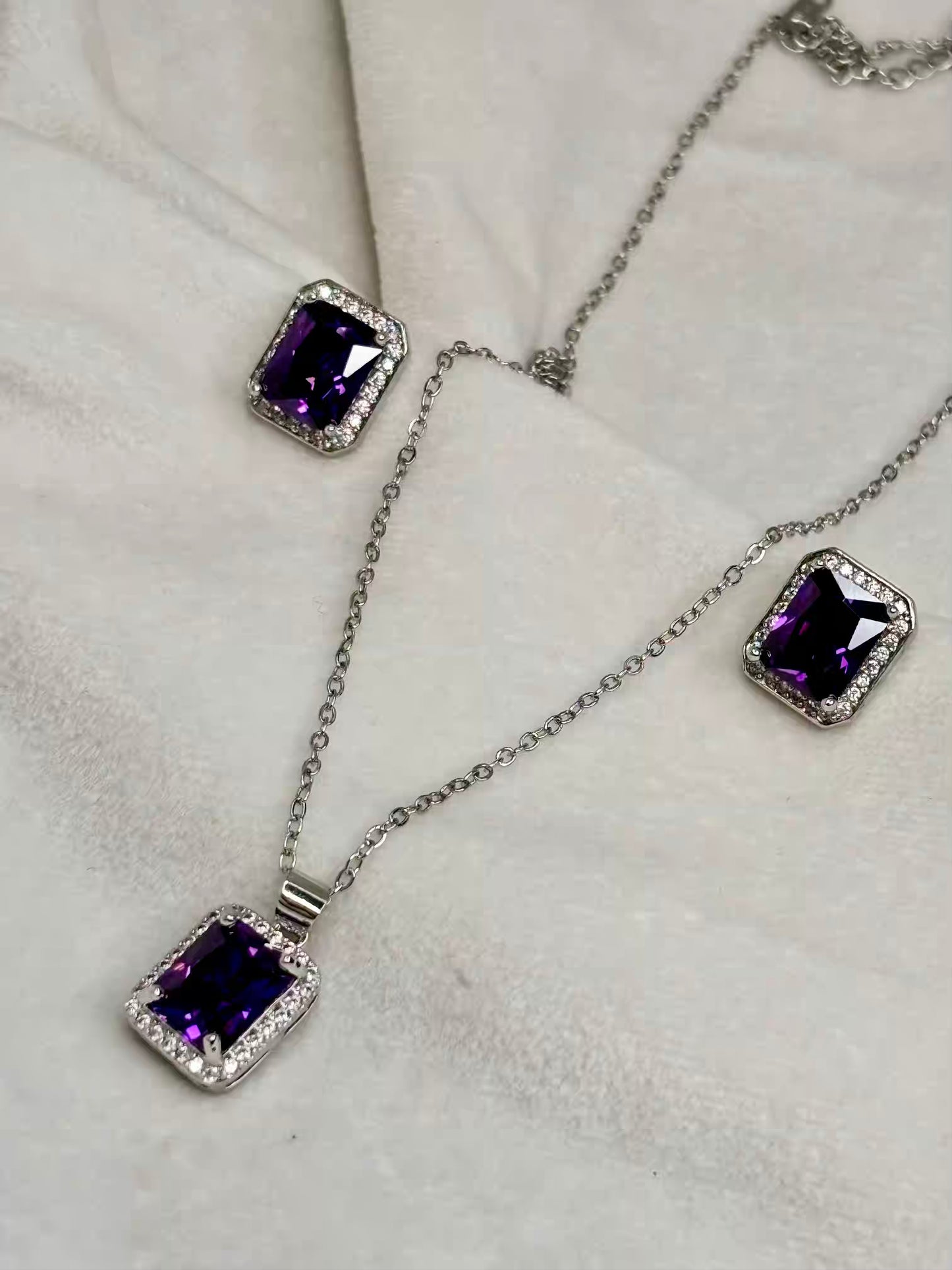 Purple Amethyst Diamond Necklace Ear Studs Set - Silver Plated
