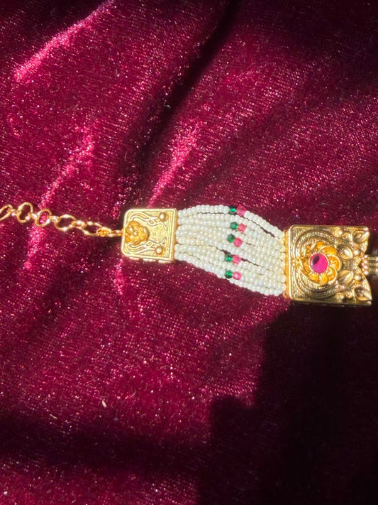 Simple Dial Rajwadi Gold Plated Heritage Maharani Watch