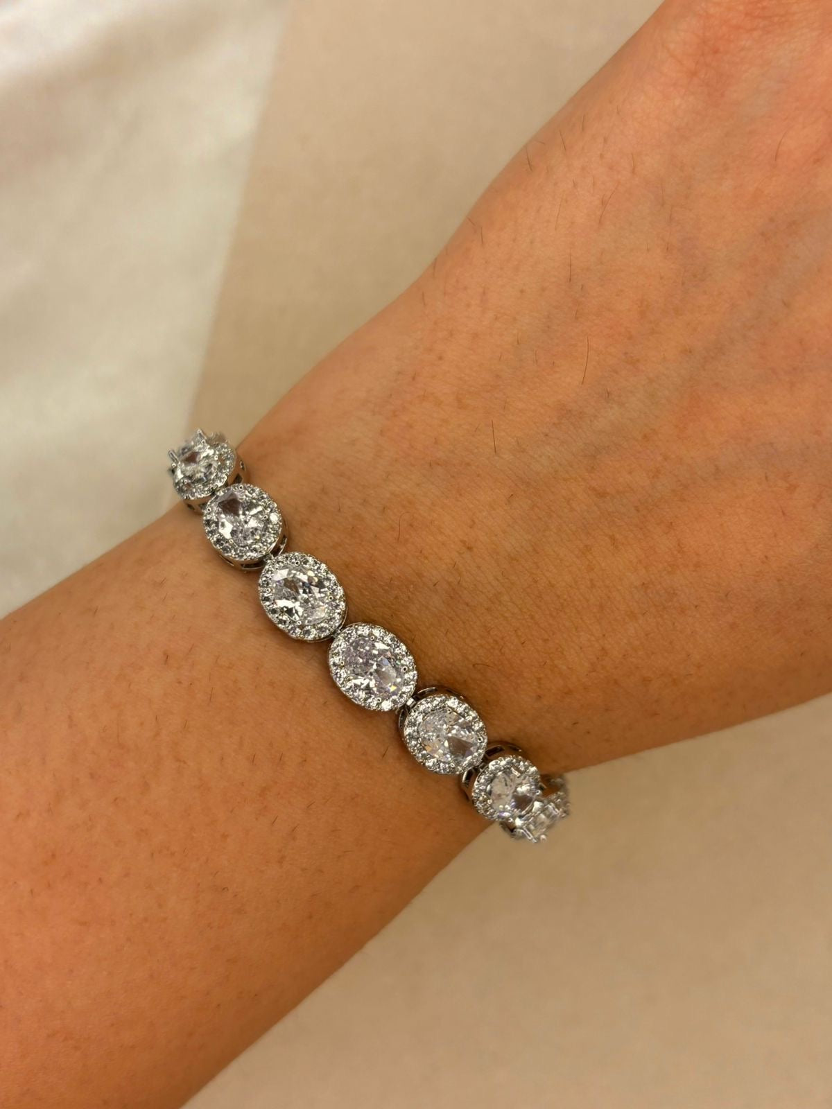 Premium Oval Solitaire Diamonds Tennis Bracelet - Silver ( Unisex )