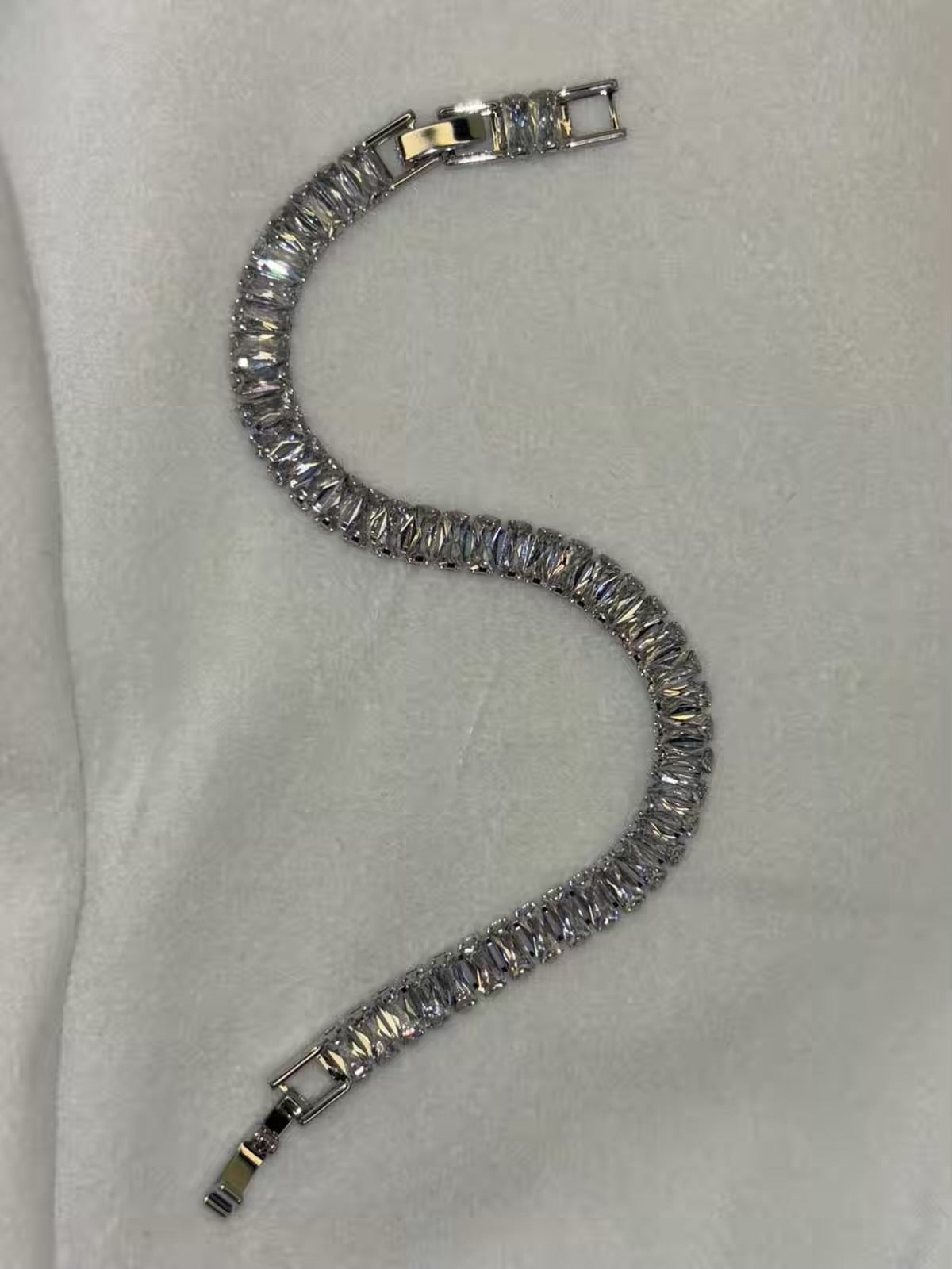 Premium Royal Shining Solitaire Diamonds Tennis Bracelet - Silver Colour ( Unisex )