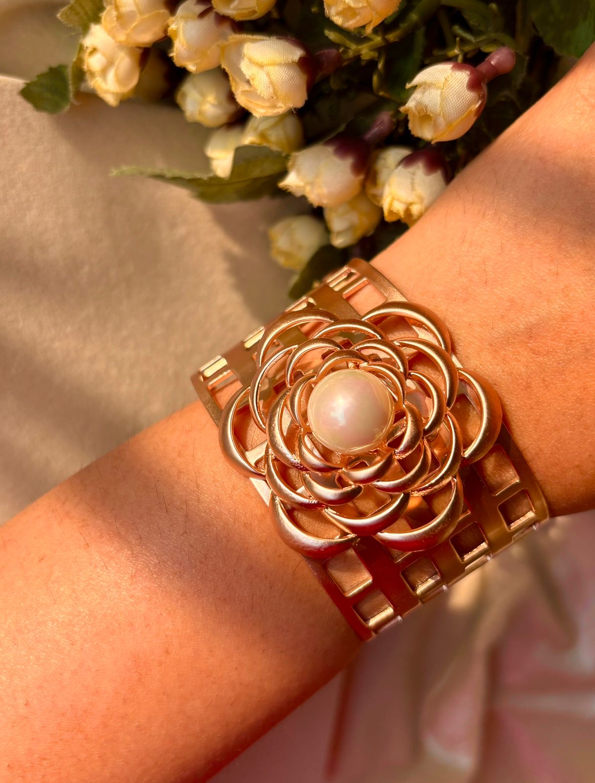 Demeter Rosy Pearl Kada Bracelet Bangle - Rose Gold