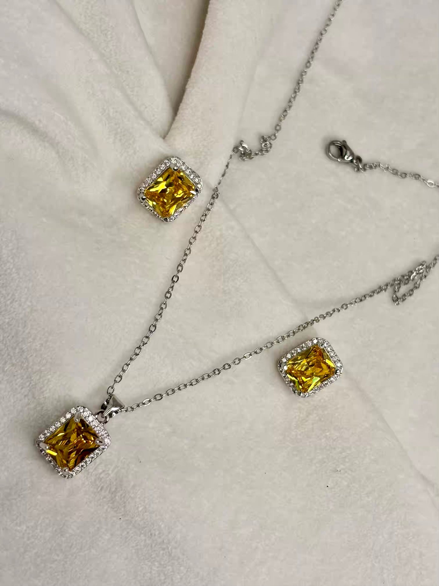 Citrine Yellow Diamond Necklace Ear Studs Set - Silver Plated