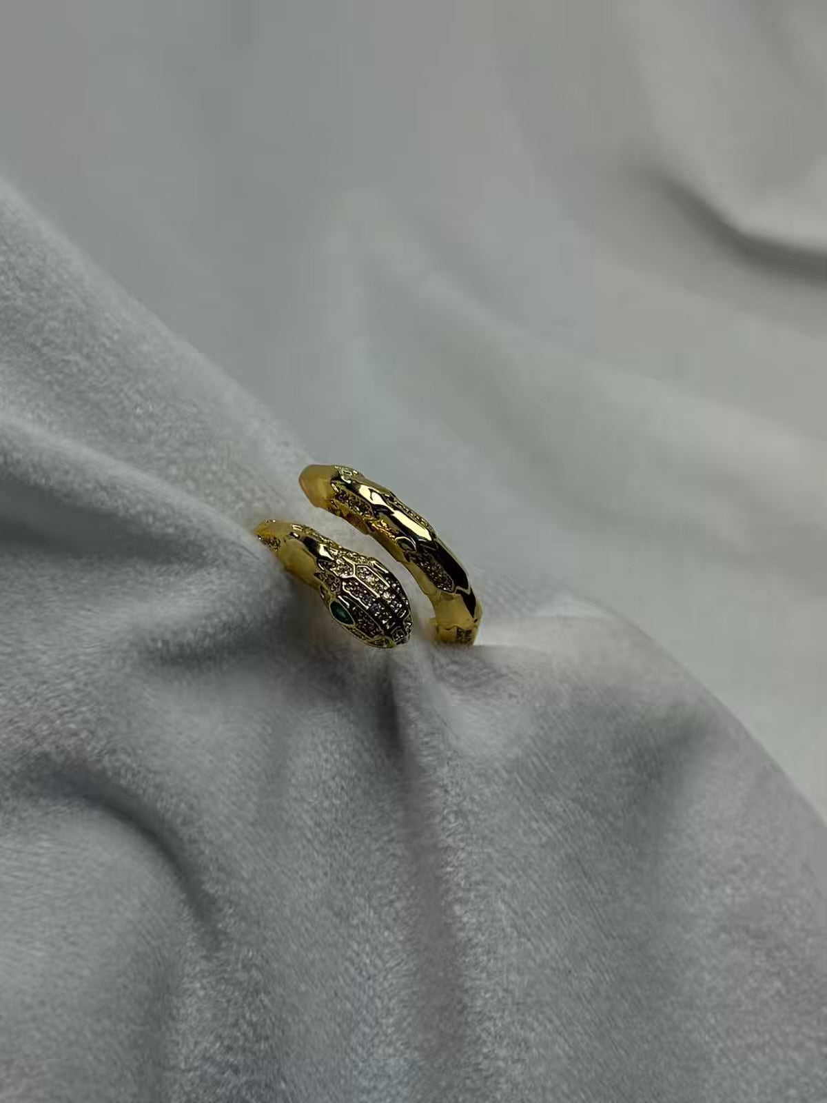 Premium Full Gold Skin Snake Adjustable Ring ( Gold )