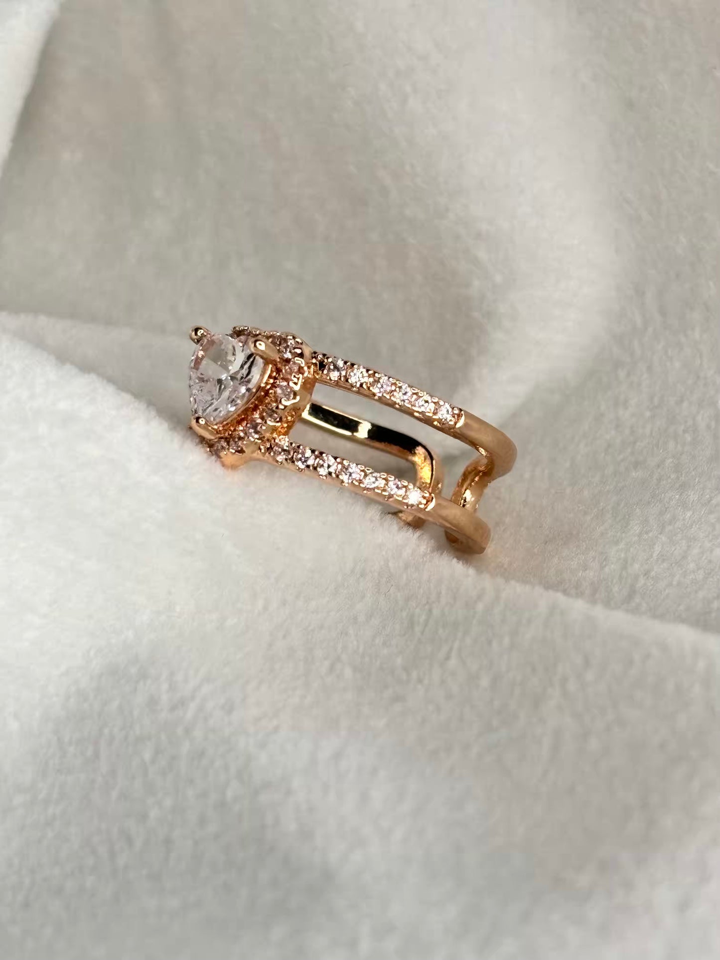 Heart Solitaire Ring Gold Adjustable