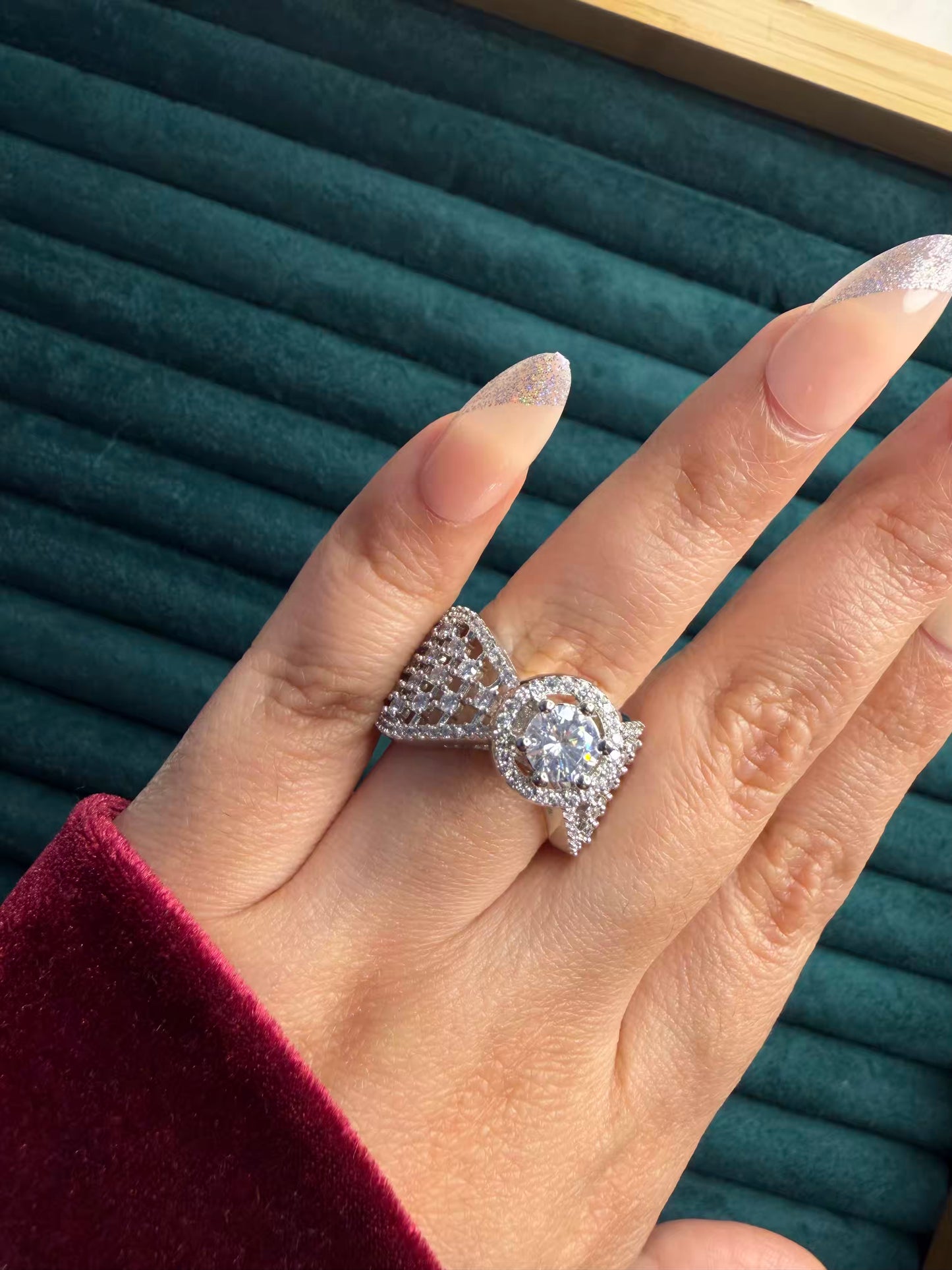 Premium Queen Ring in Silver Plating Adjustable