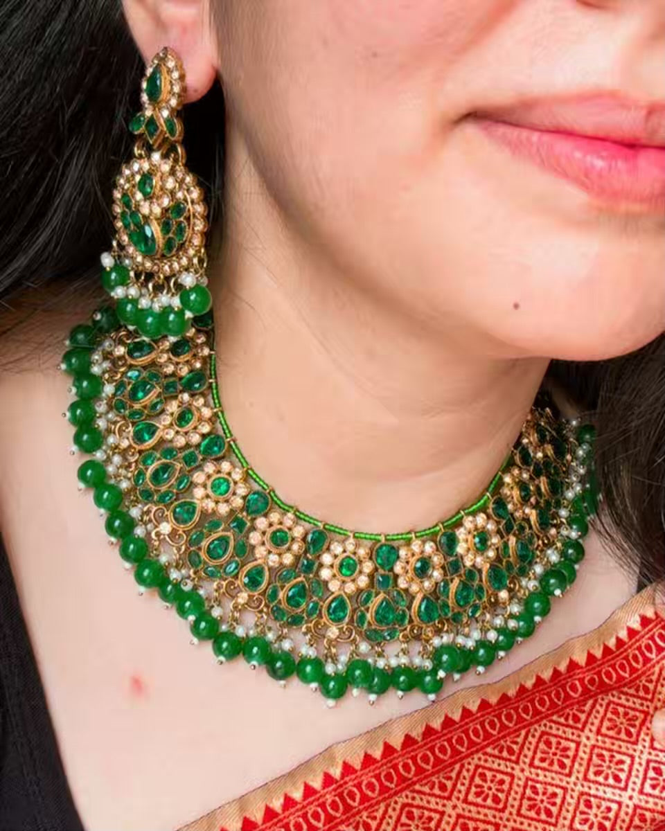 Premium Victorian Emerald Green Set of Necklace , Earrings and Maang Tika