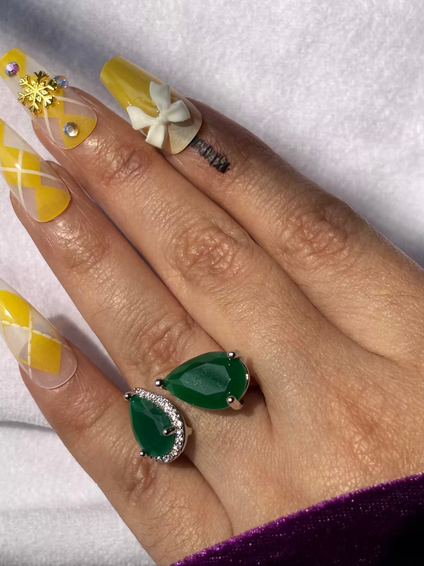 Queen Drop Green Solitaire Ring ( Silver ) - Adjustable