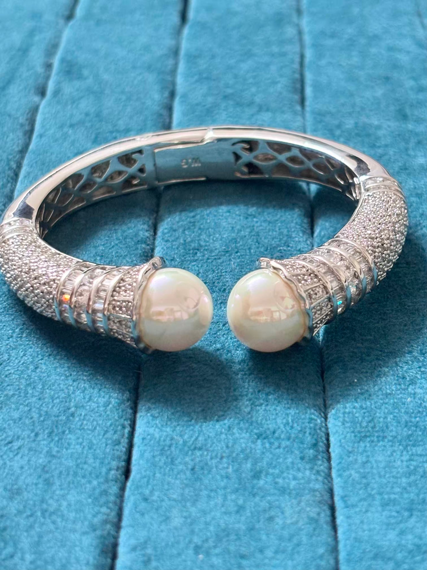 Pearls Luxury Rhodium Plated Bracelet