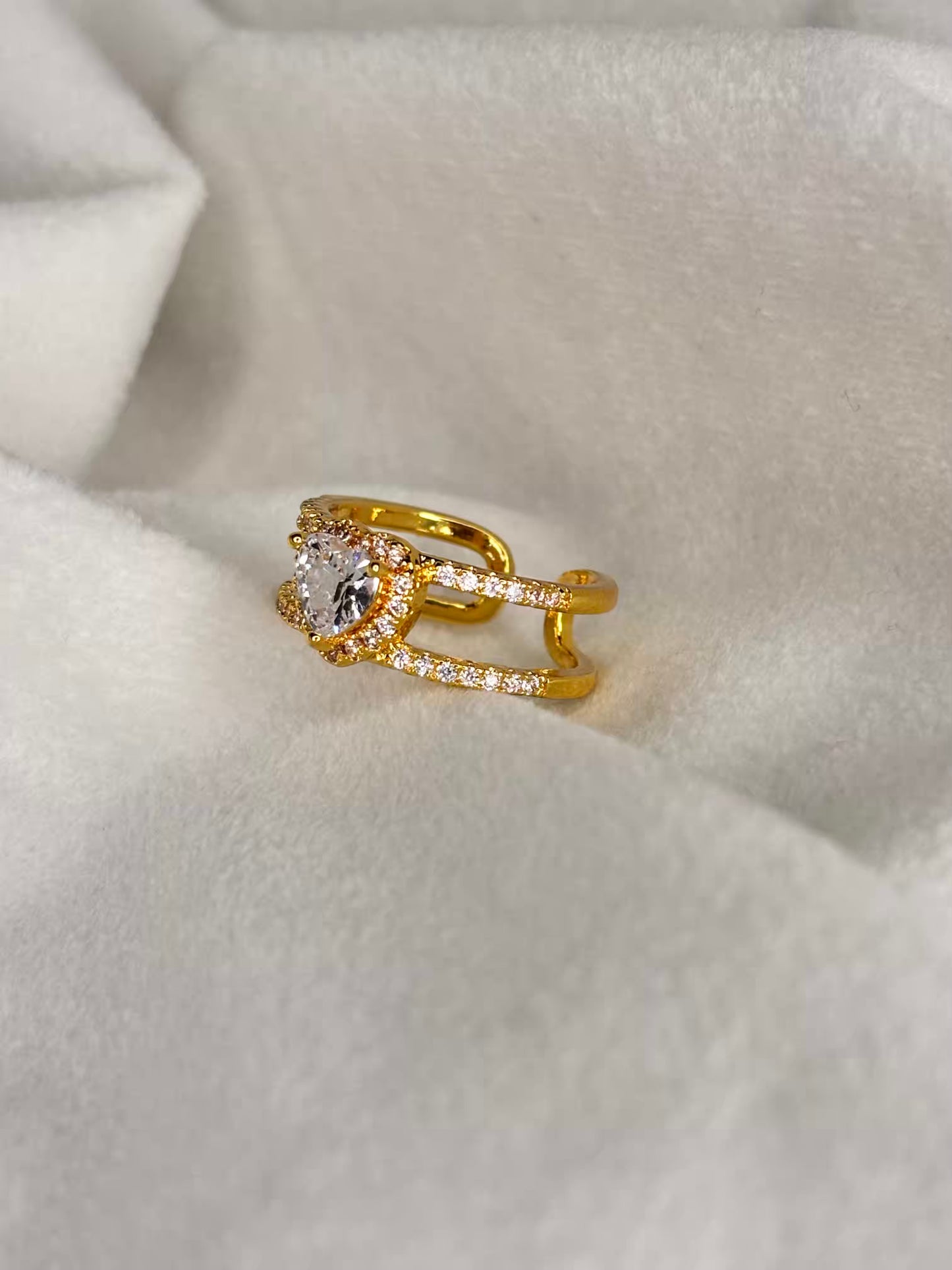 Heart Solitaire Ring Gold Adjustable