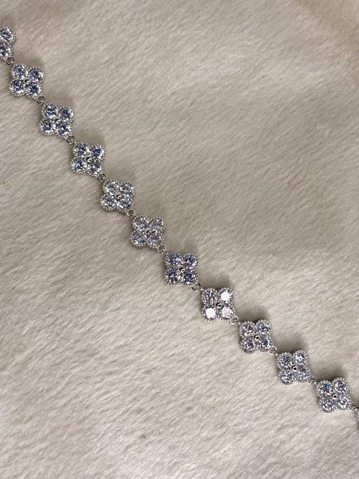 Clover Thick Sparkle Premium Silver Plated Tennis Bracelet