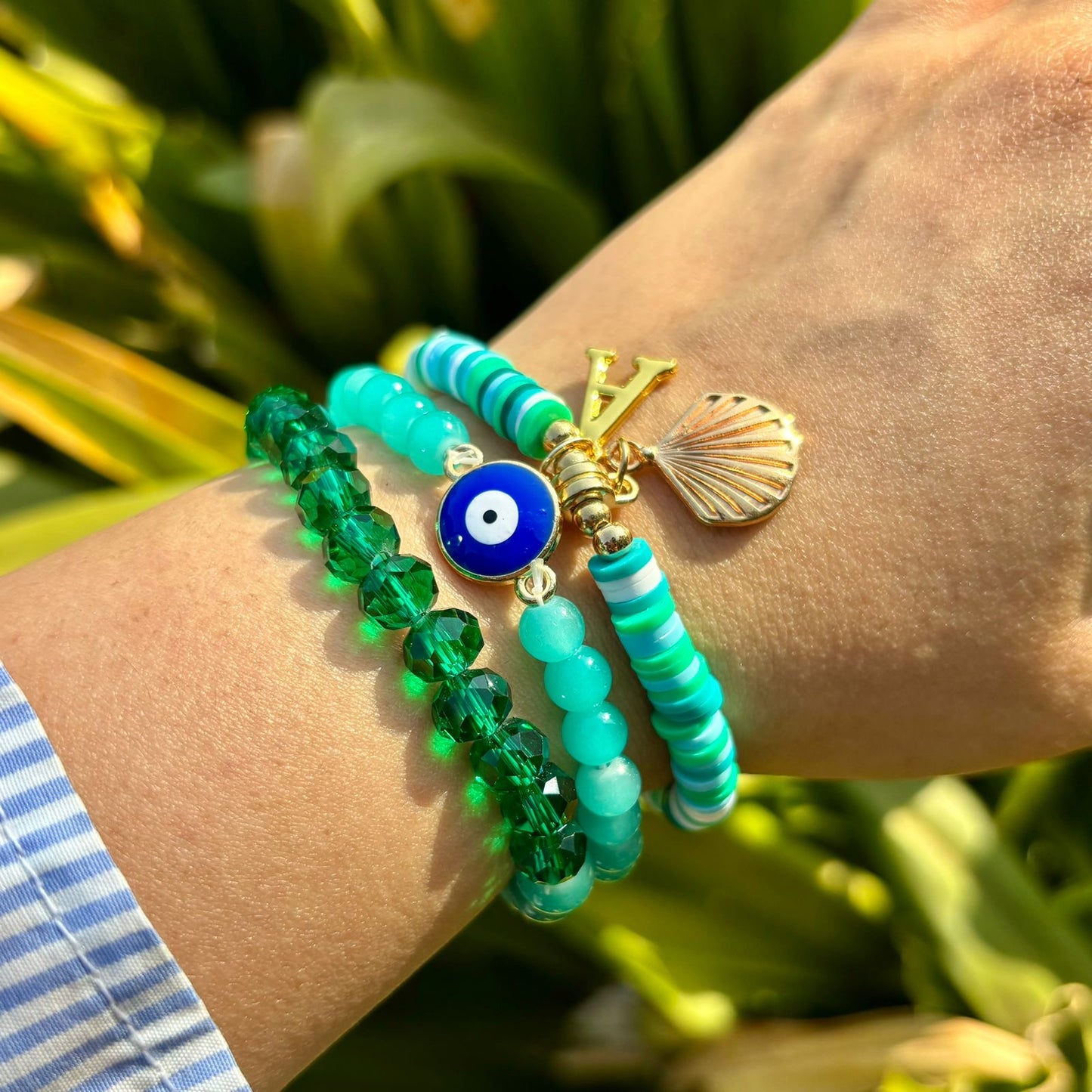 Shining Ocean Green Crystals Stack Elastic Bracelet With Customised Initial ( Gold )