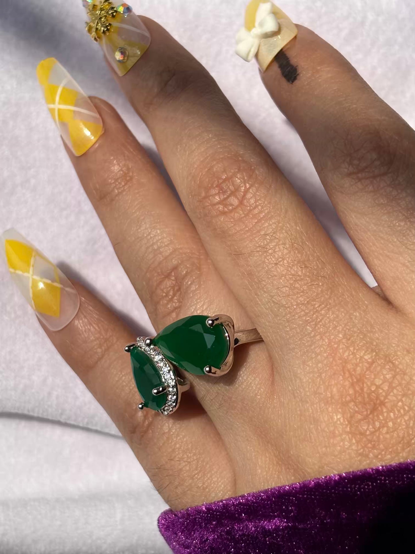 Queen Drop Green Solitaire Ring ( Silver ) - Adjustable