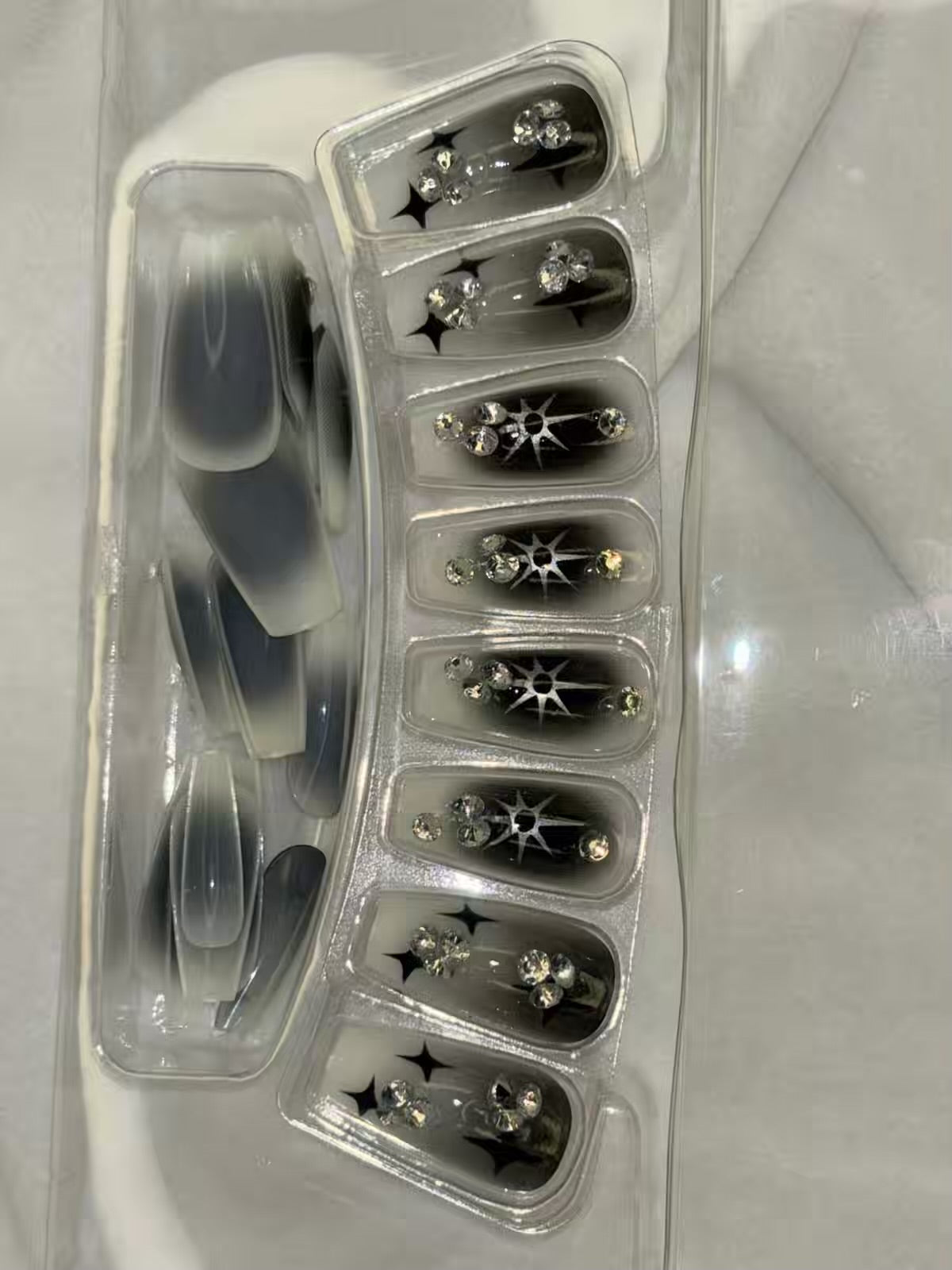 Black Starry Dazzle Basic Press On Nails ( Set of 24 )