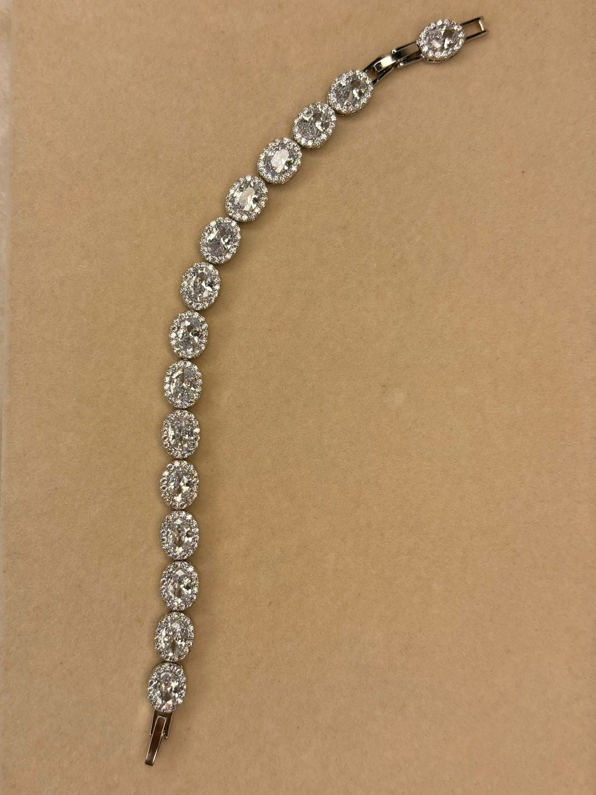 Premium Oval Solitaire Diamonds Tennis Bracelet - Silver ( Unisex )
