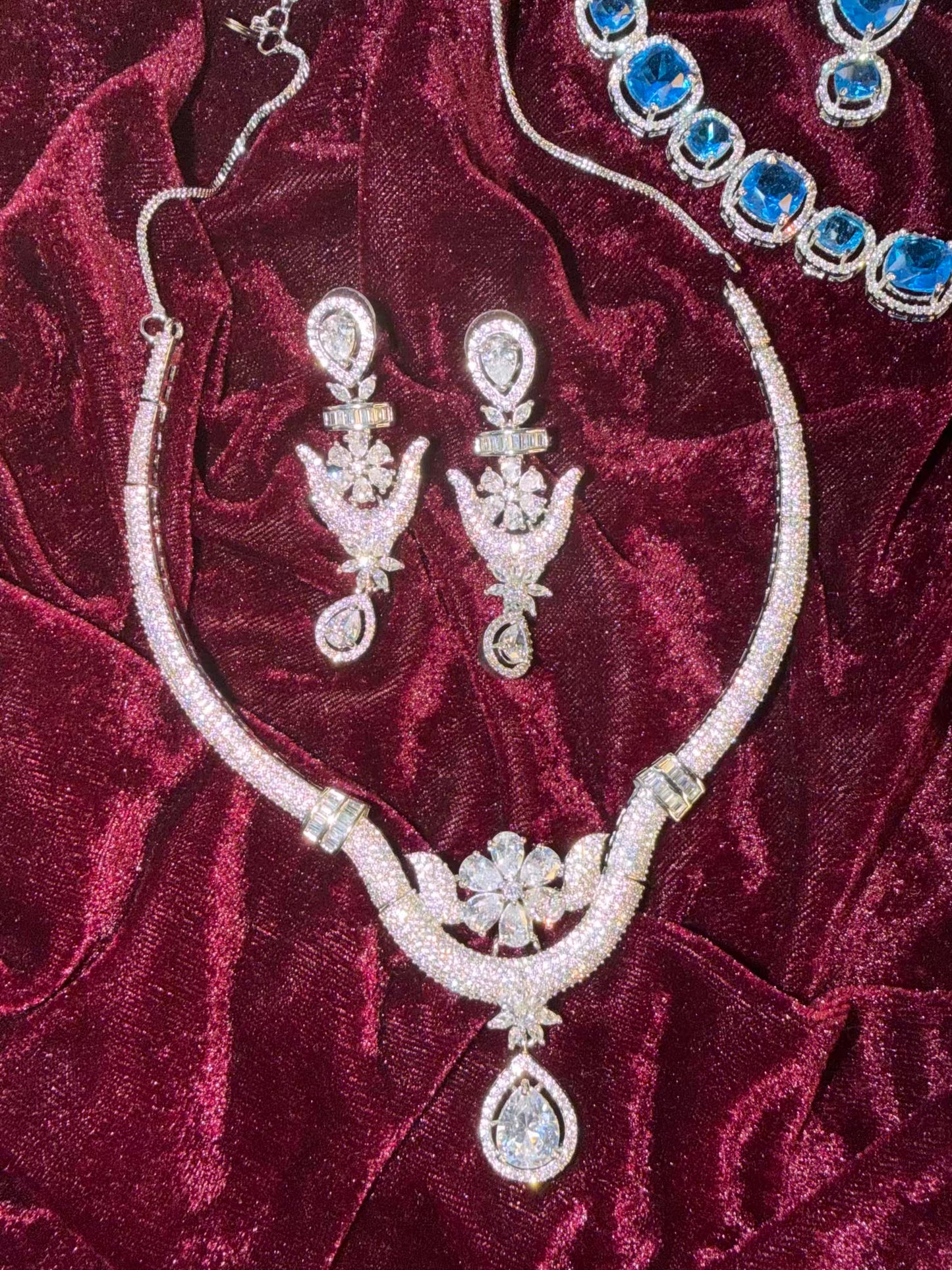 Silver Floral Drop Statement Necklace Set