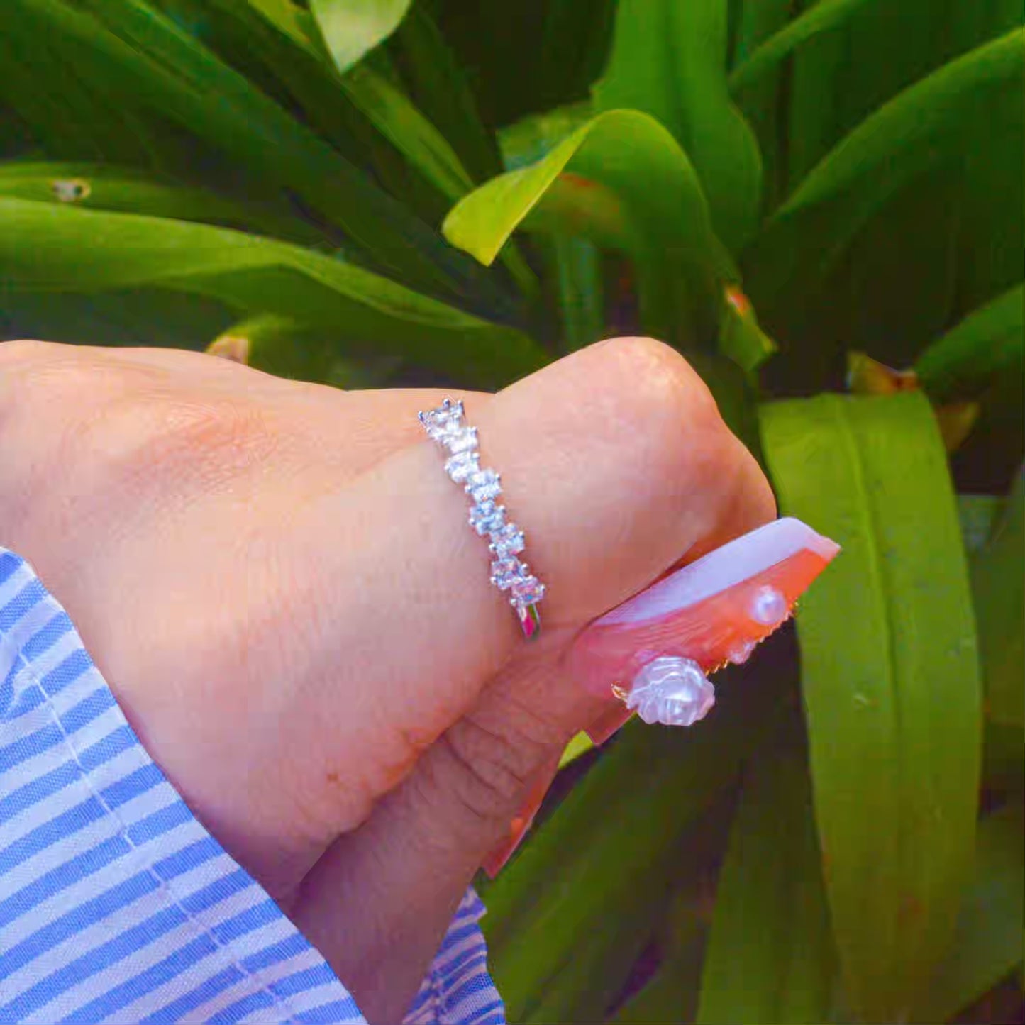 Isabelle Zigzag Band Ring - Silver ( Adjustable )