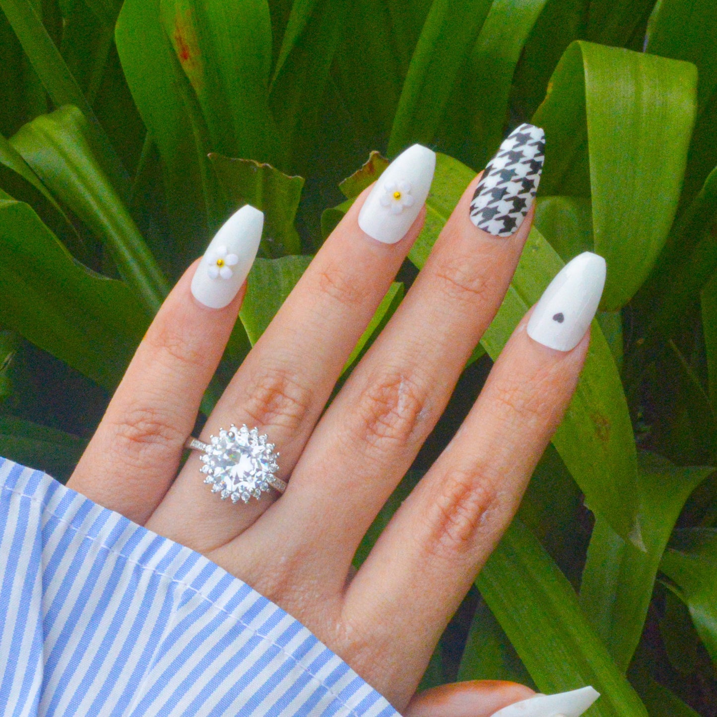 Kareena Round Princess Studded Stones Ring - Silver ( Adjustable )