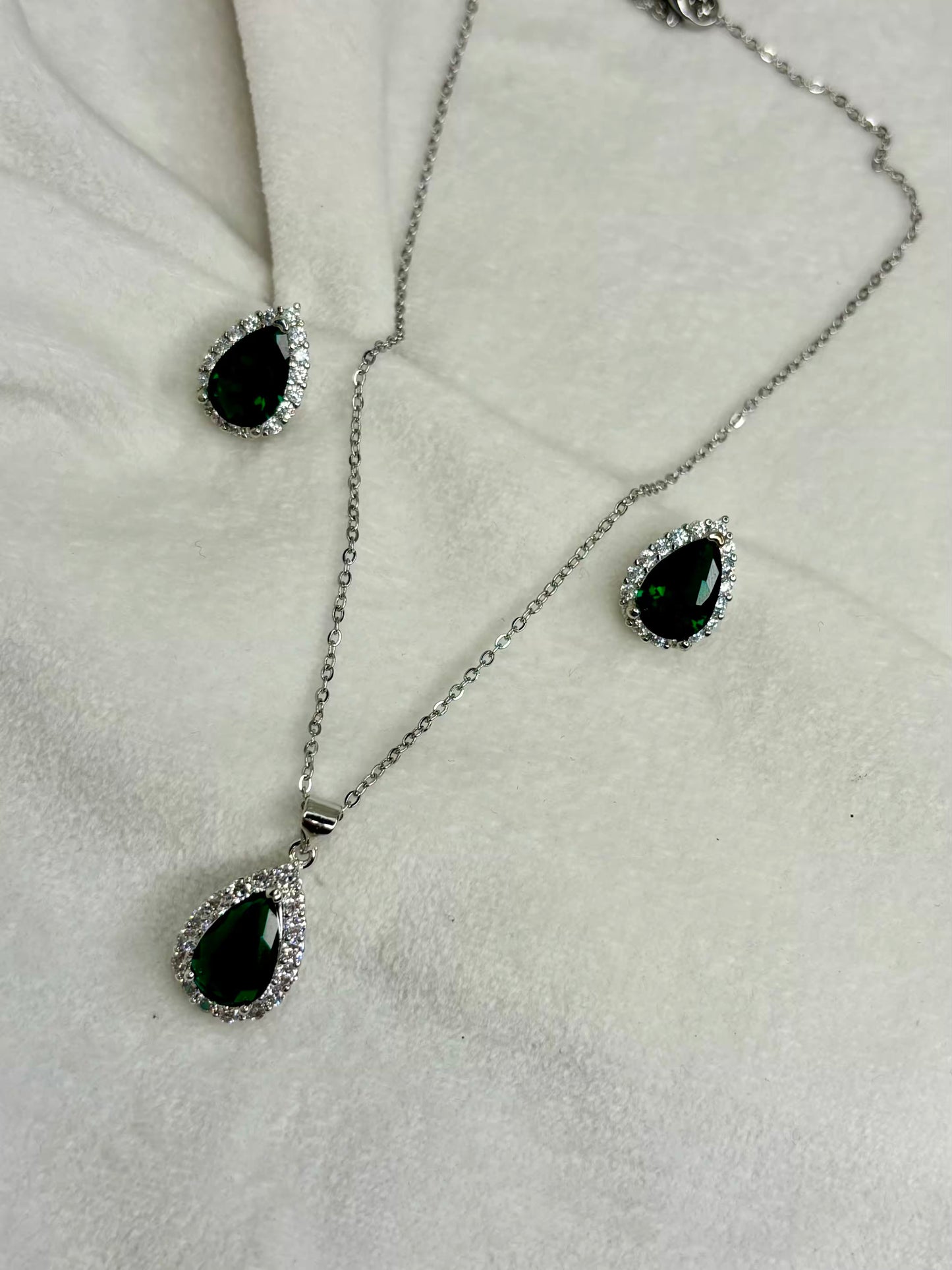 Green Emerald Necklace and Ear Studs