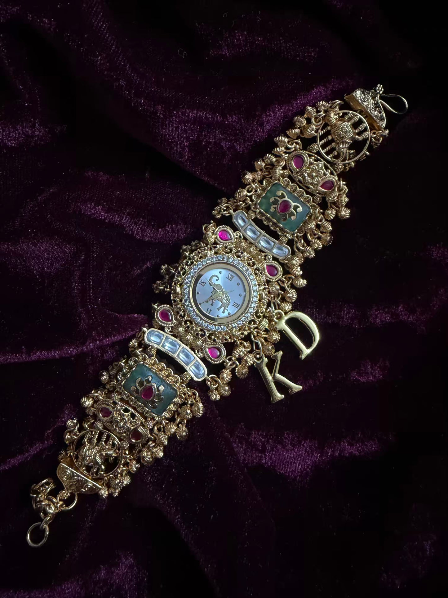 Pista Dial Elephant Dial Maharani Watch Design Heritage Bracelet ( Limited Edition )