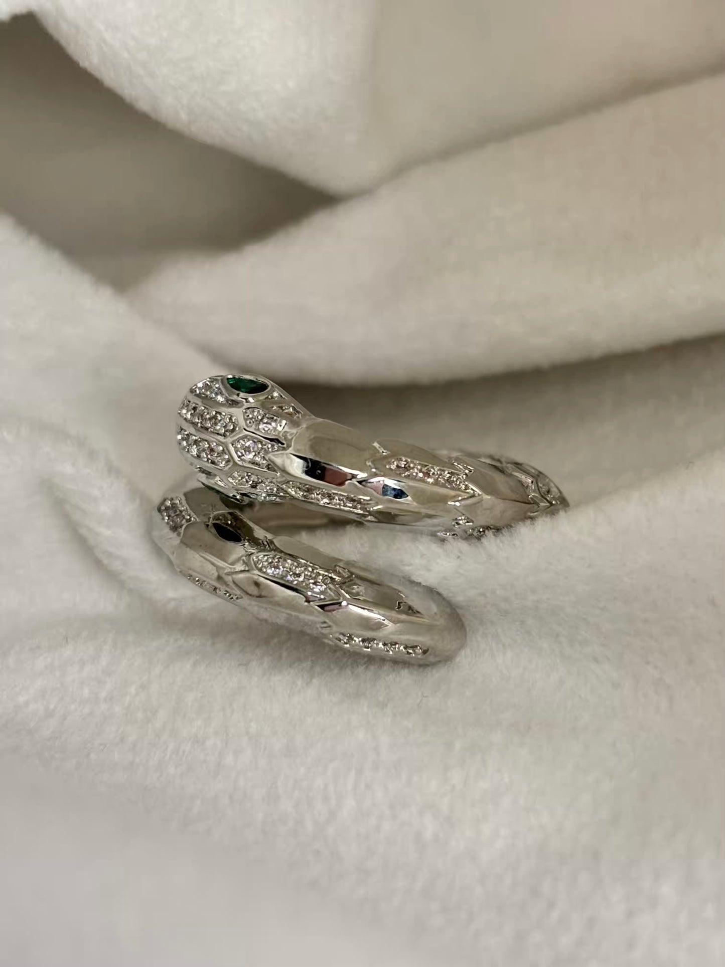 Snake Ring Band - Silver Size 7