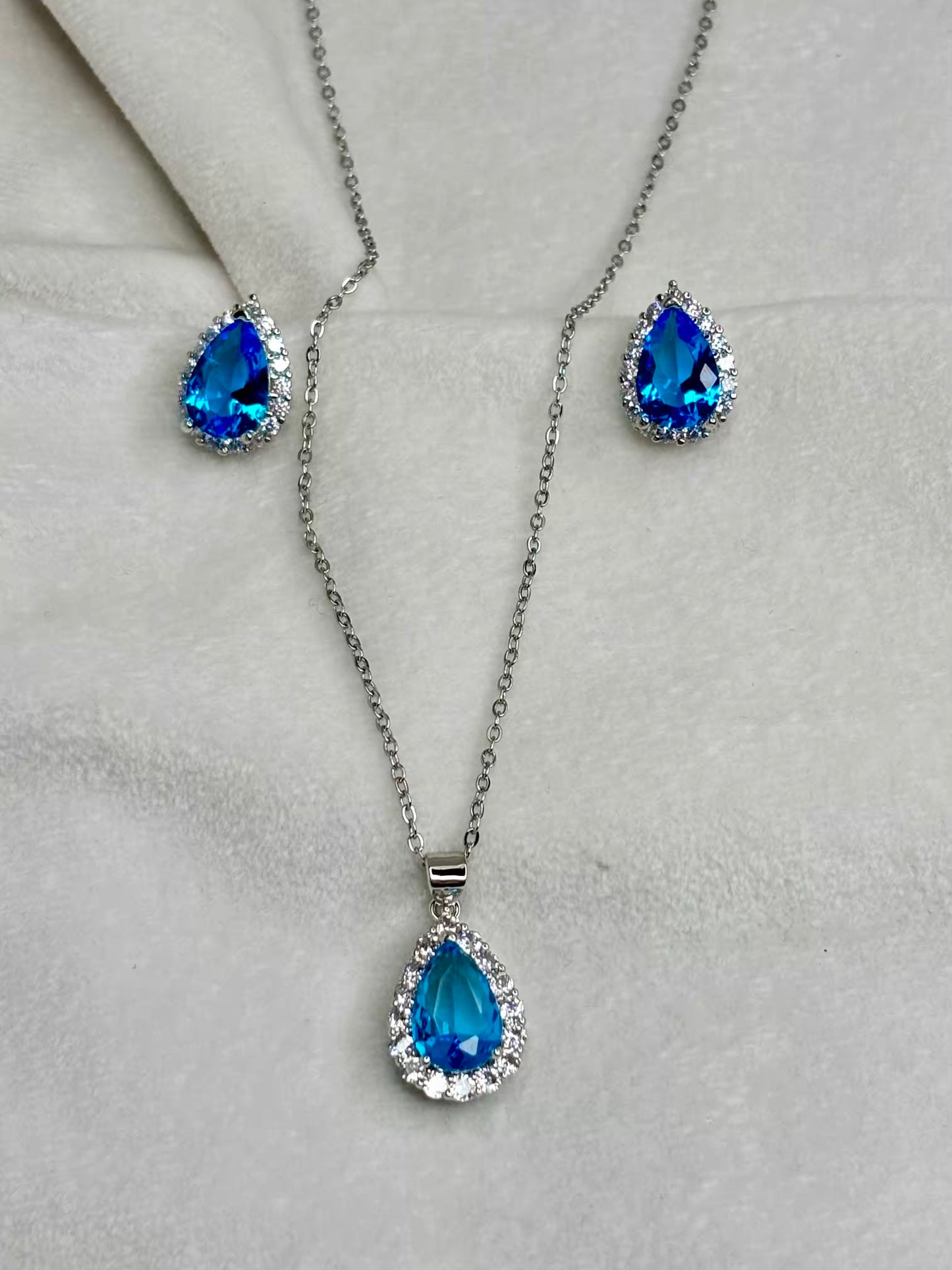 Blue Drop Necklace and Ear Studs