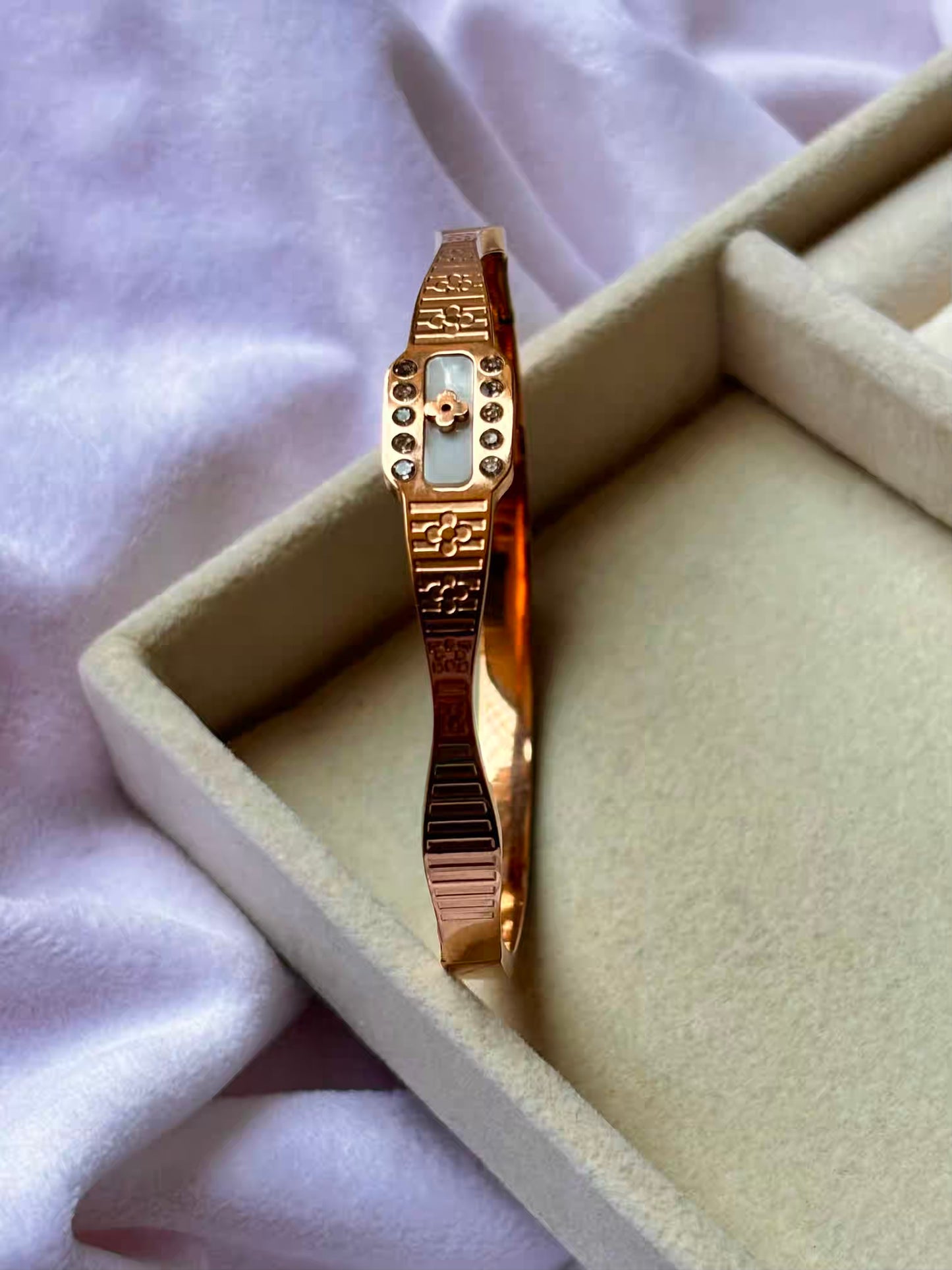 Clover Style Kada Bracelet Bangle - Rose Gold