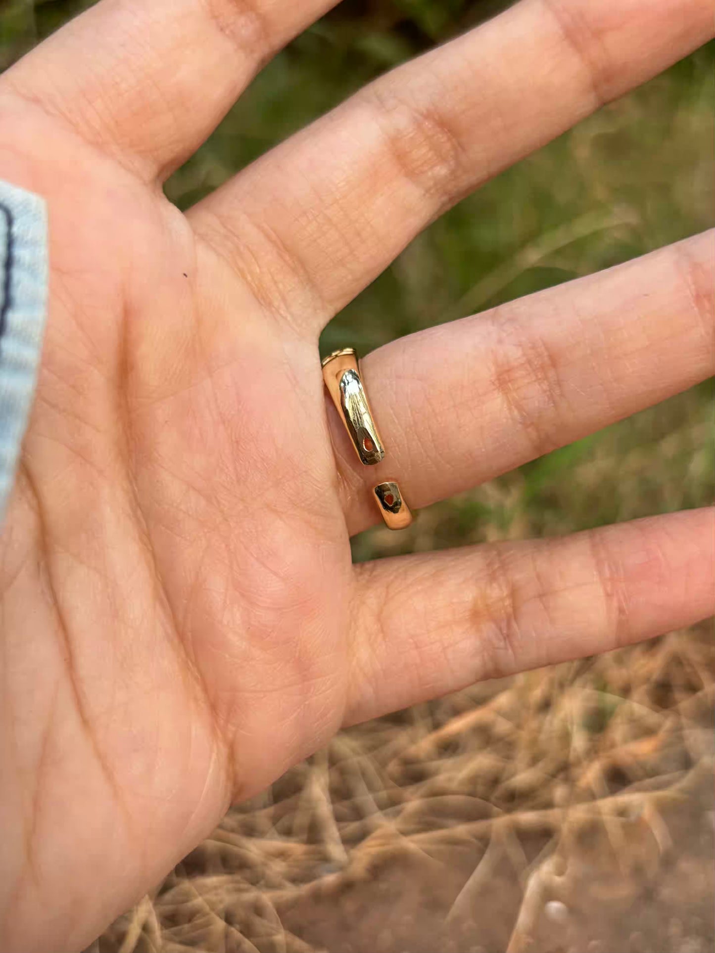 Fresh Honeycomb Ring - Adjustable