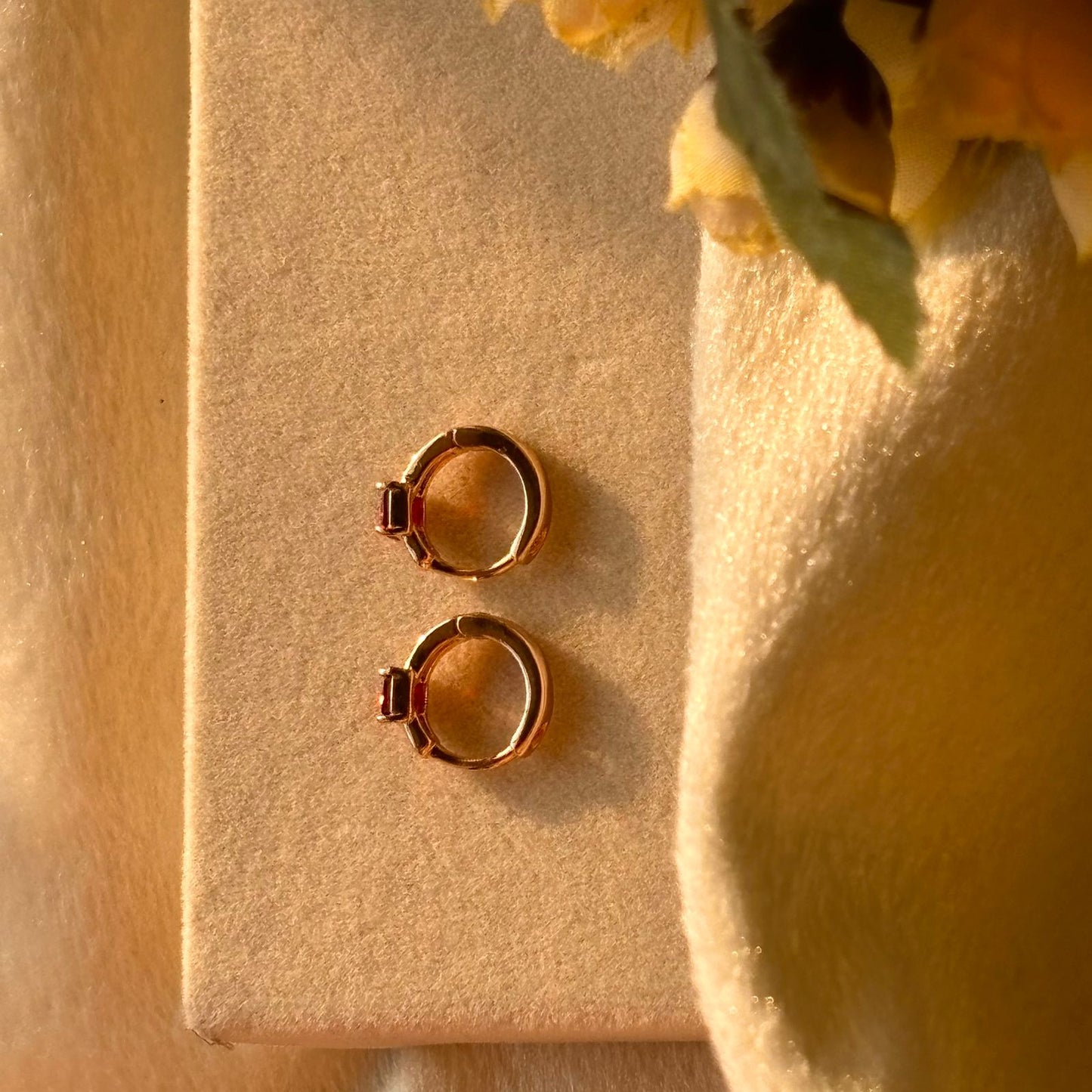 Red Solitaire Tiny Bali Earrings - Gold Plated