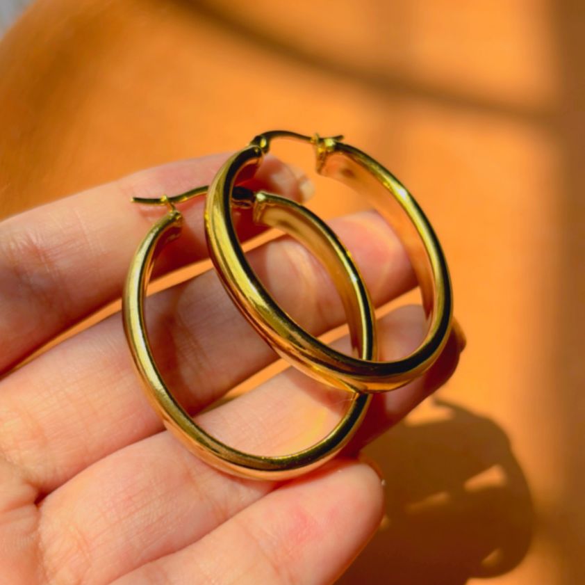 Aiana Oval Big Hoops Style Earrings - Gold Plated