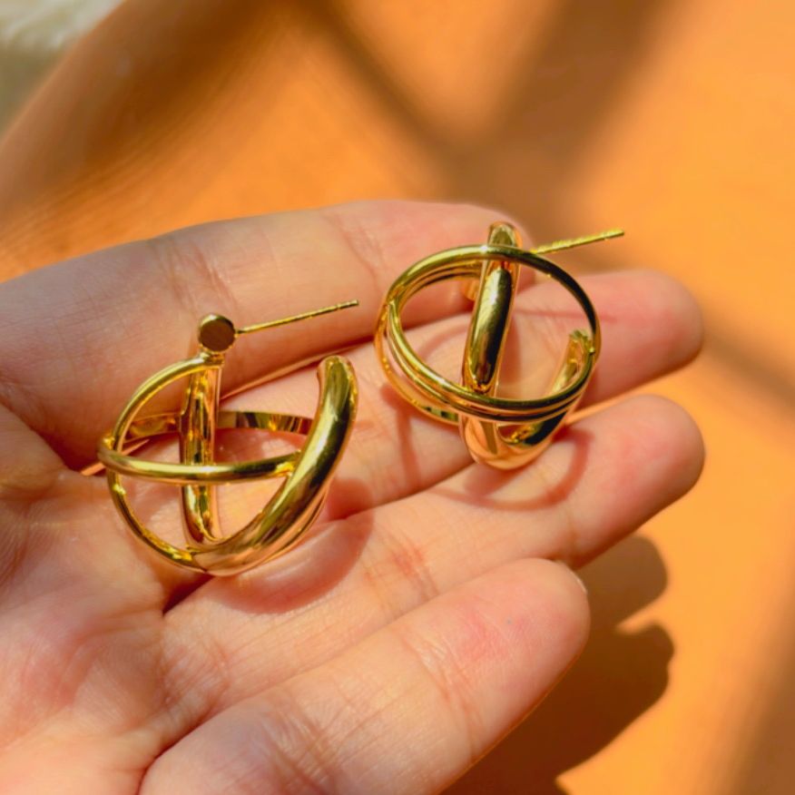 Planets Studs Earrings - Gold Plated