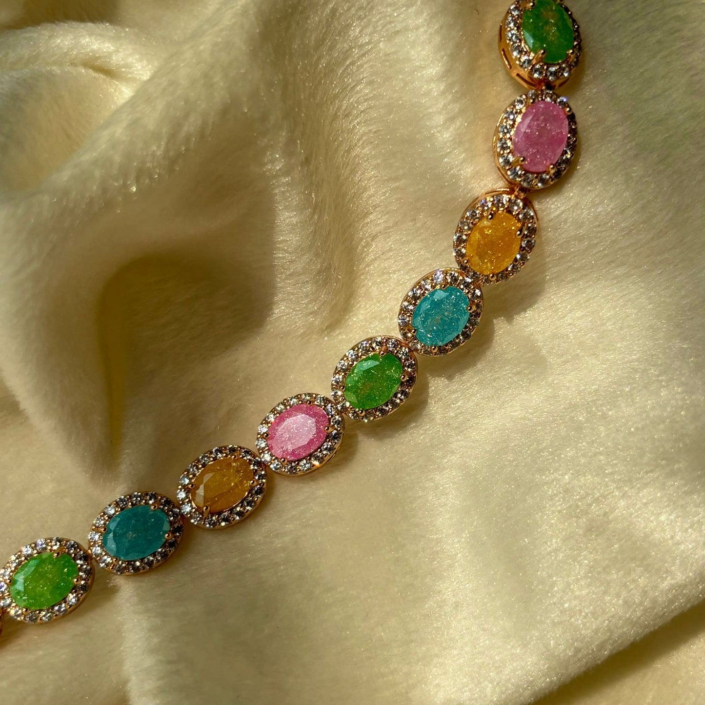 Royal Princess Milky Stones Studded Diamonds Bracelet Bangle - Gold