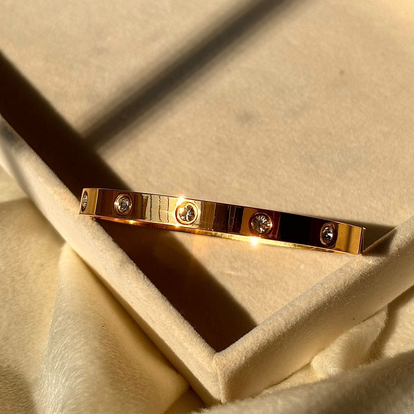Love Diamond Kada Bracelet Bangle - Gold