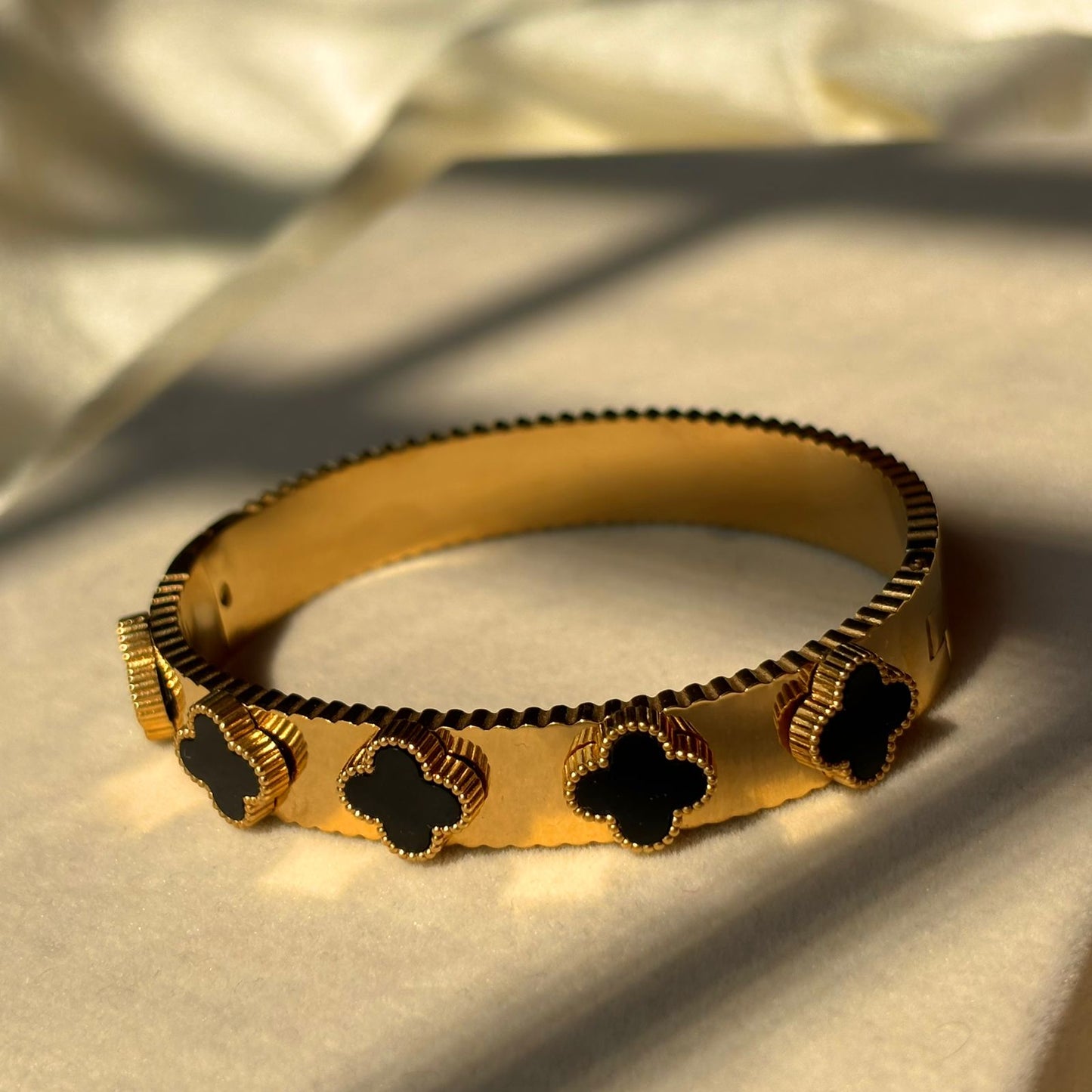 Black Flower Clover Kada Bracelet Bangle - Gold