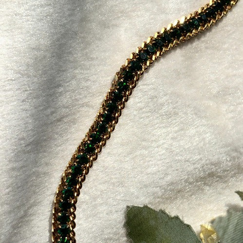 Emerald Shimmer Strand Bracelet