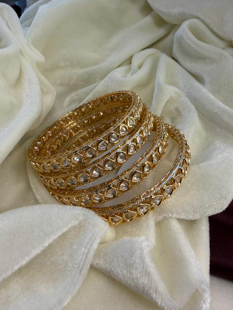 Royal Gold Kundan Crystal Gold Plated Classic Bangle Set Size 2.6