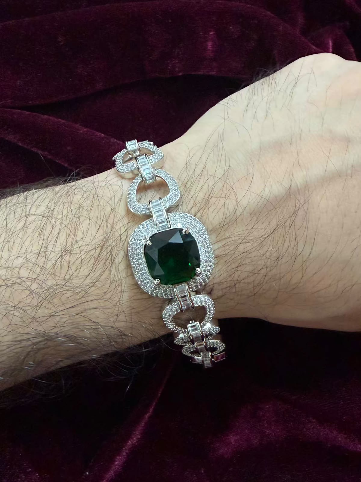Men's Emerald Royale Rakhi Bracelet