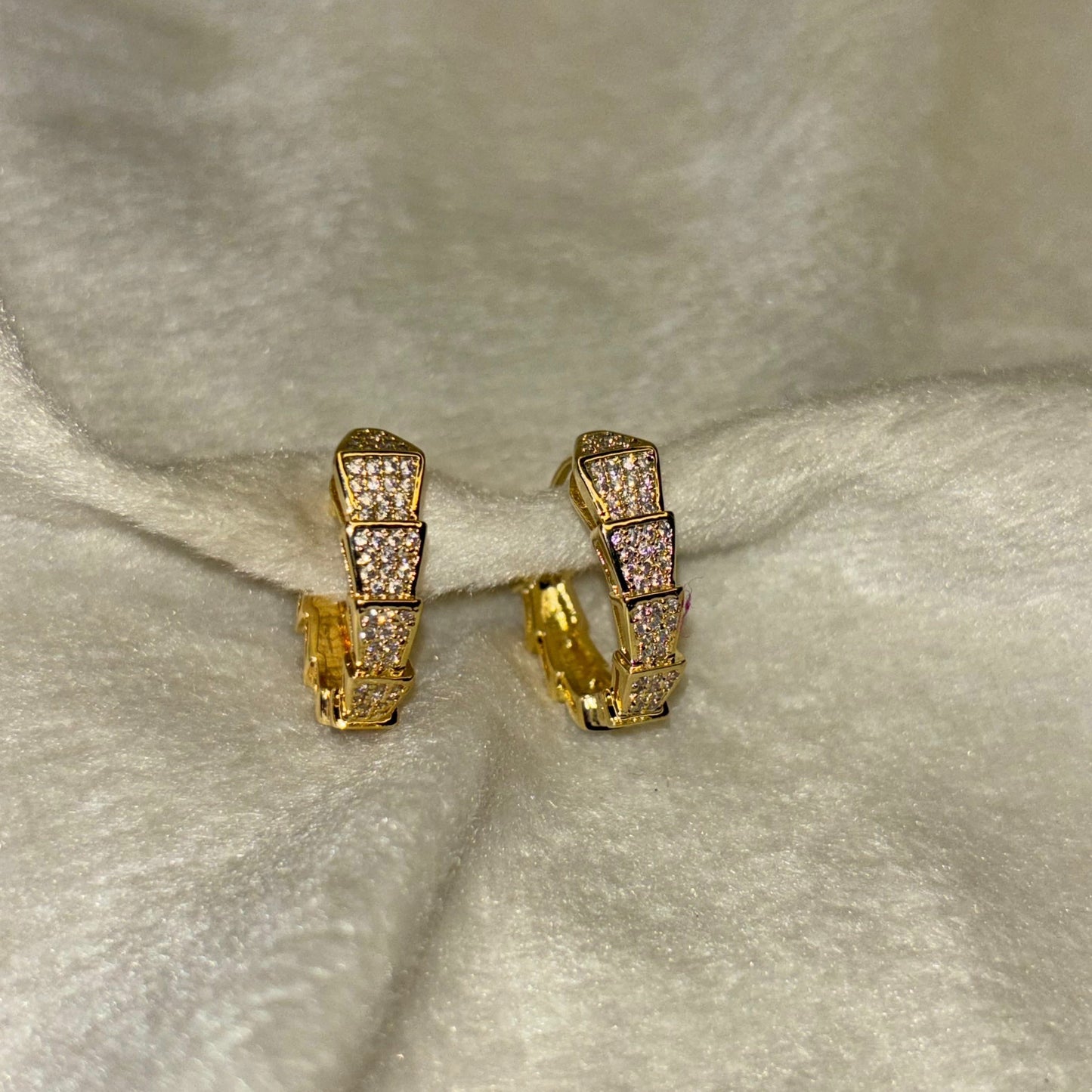 Serpent Zircon Hoop Earrings ( Gold )