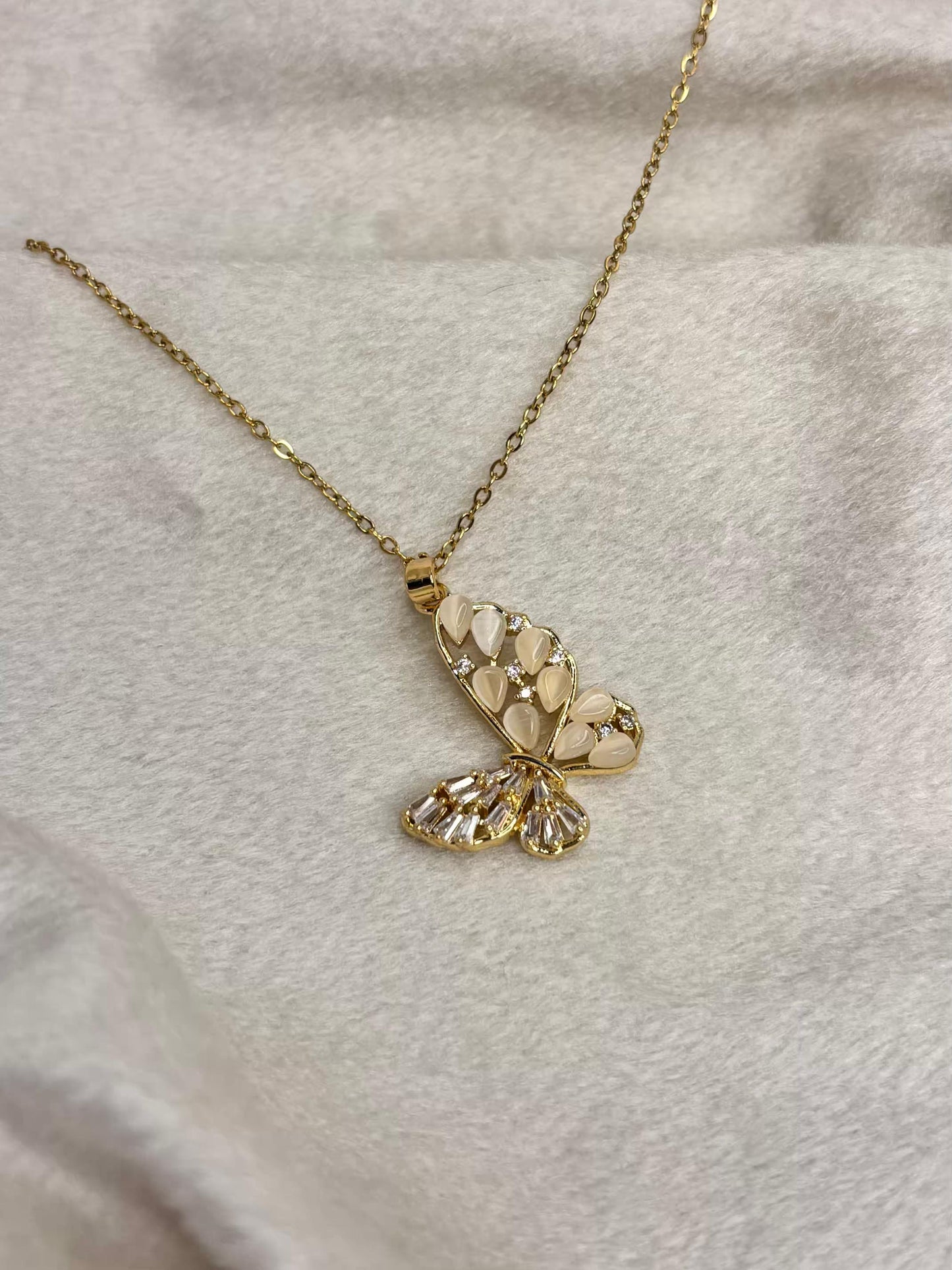 Motif Butterfly Necklace 18K Gold Plated Premium Necklace