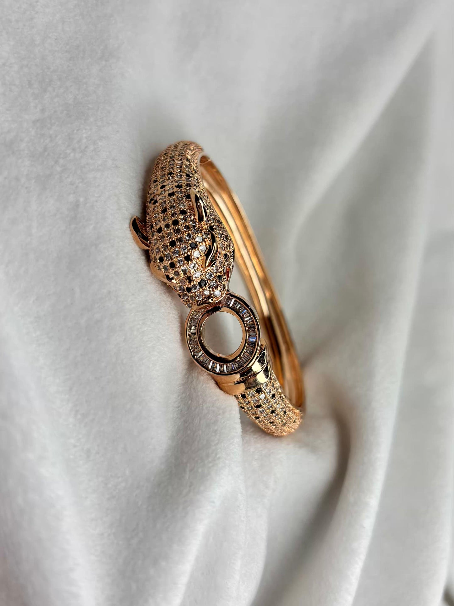 Dotted Tiger Head Premium Kada Bangle 18K Gold Plated