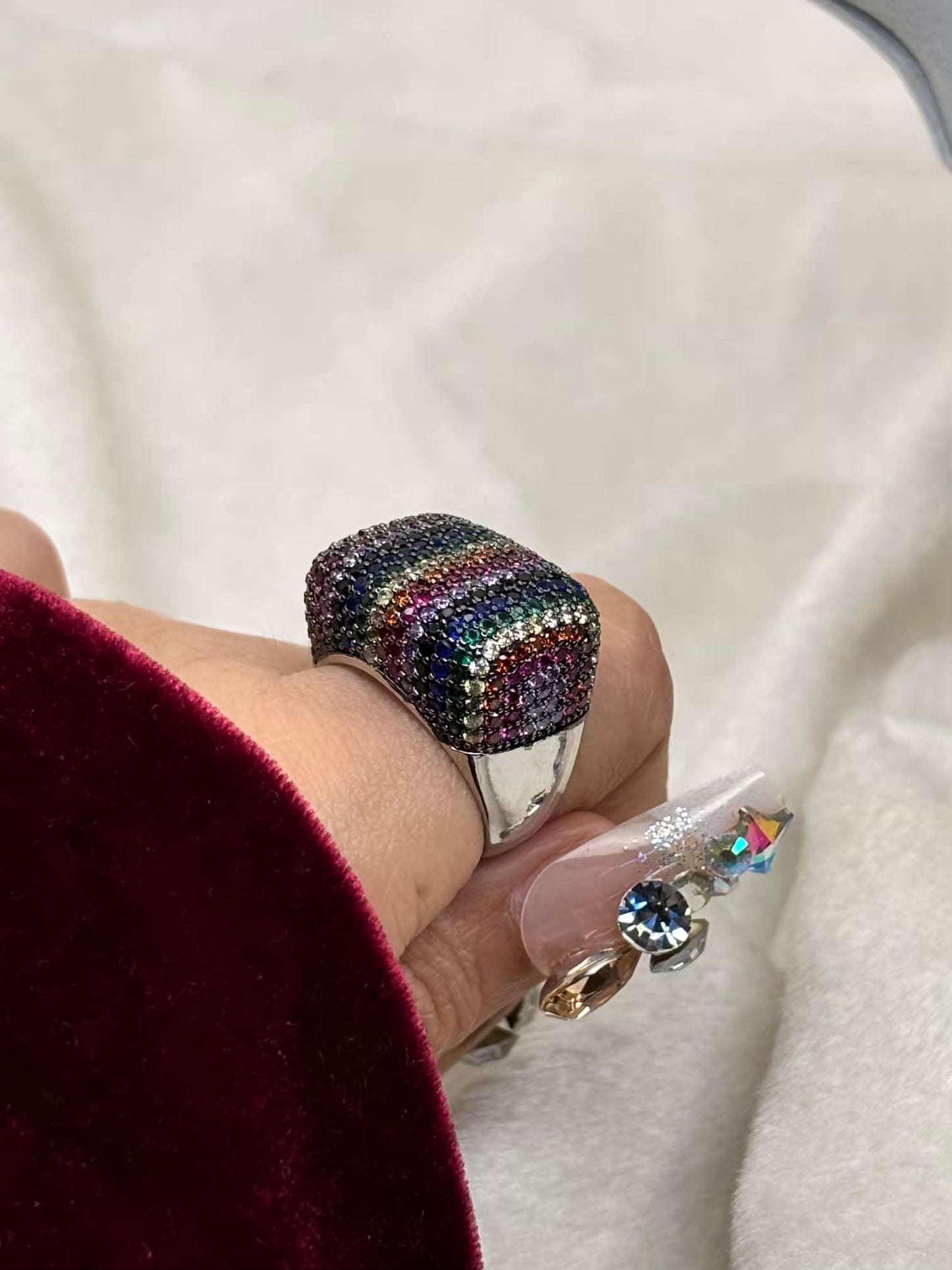 Pushtaini Colorburst Size 9 US Motif Premium Ring -Silver Plated