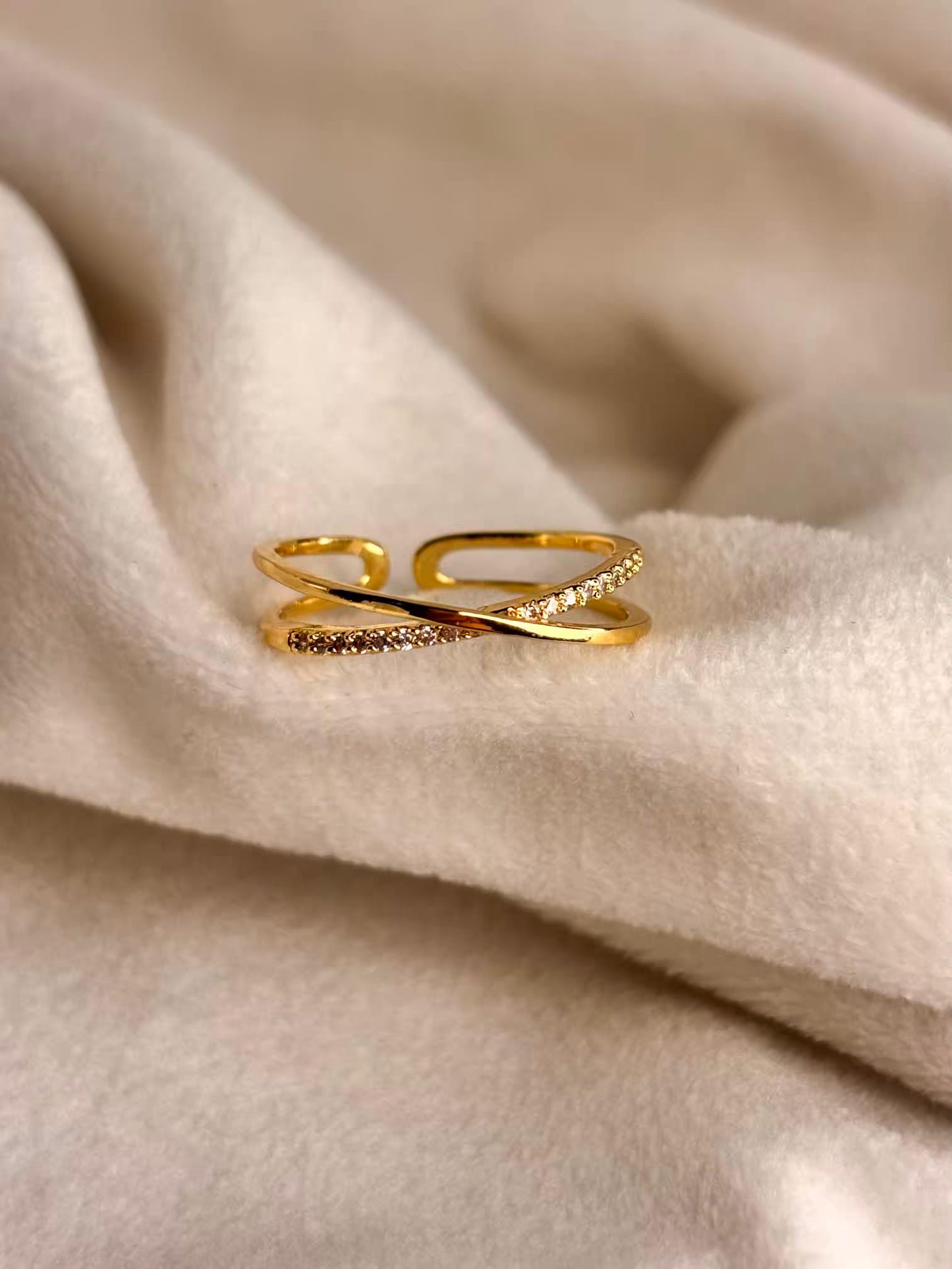 Minimal Criss Cross Ring 18K Gold Plated Adjustable Ring