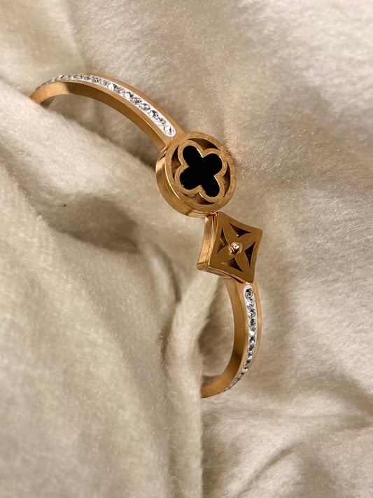 For Thin Wrist Black Flower Clover Bangle 18K Gold plated Premium Bangle 2.2 - 2.4 Size