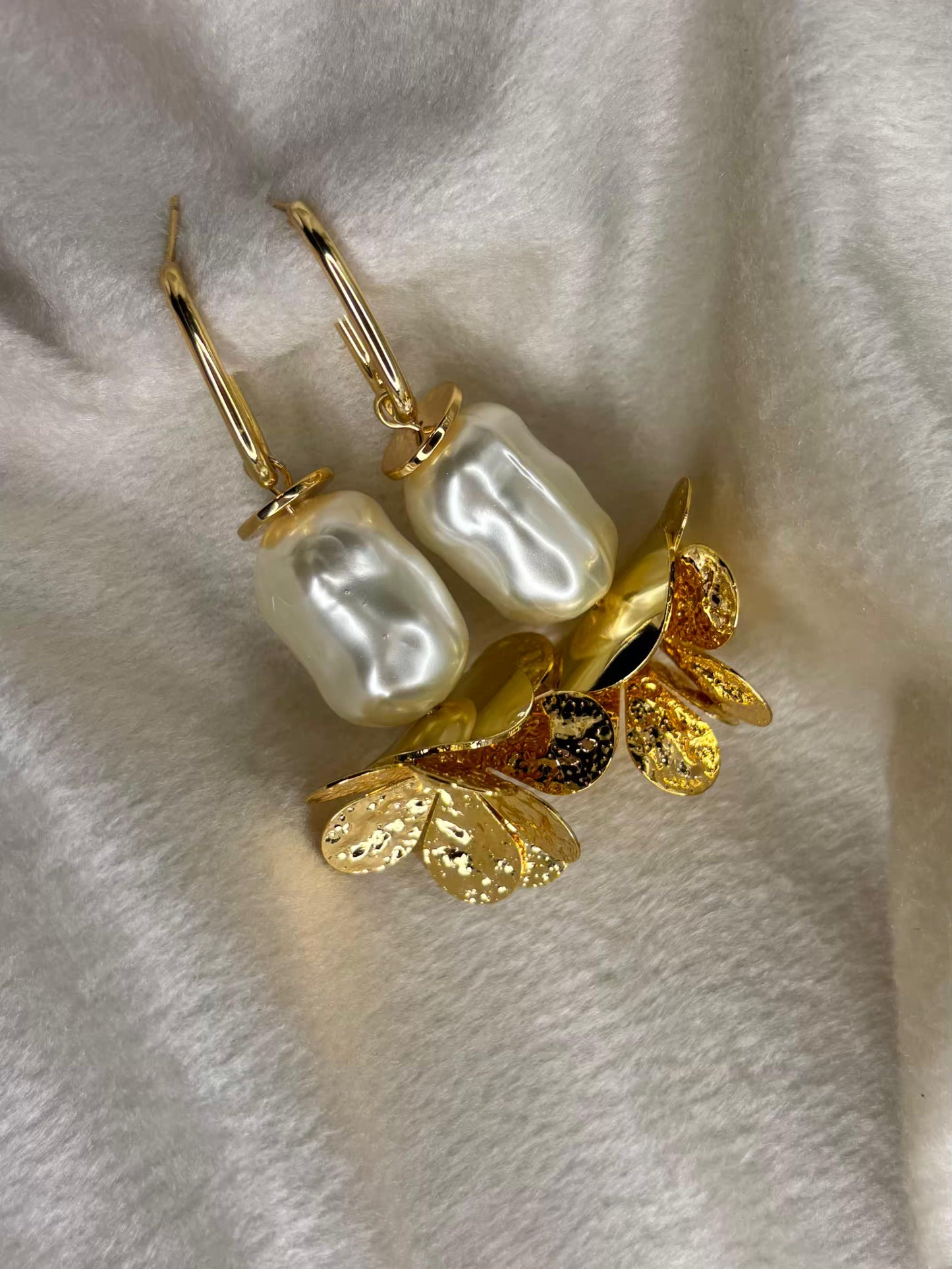 Baroque Pearl Hoop Earrings 18K Gold Plated Premium Earrings