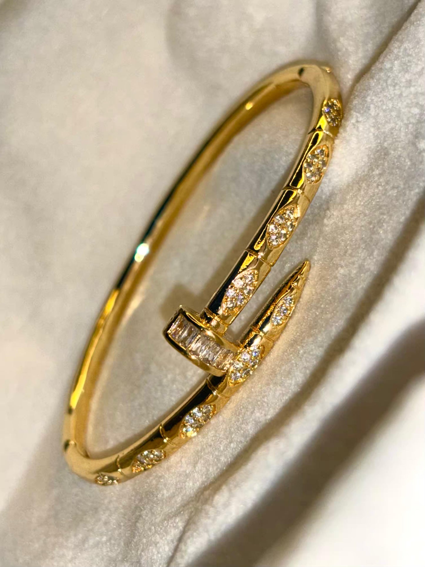 Stone Studded Motif Nail Bangle 18K Gold Plated Premium Kada Bangle