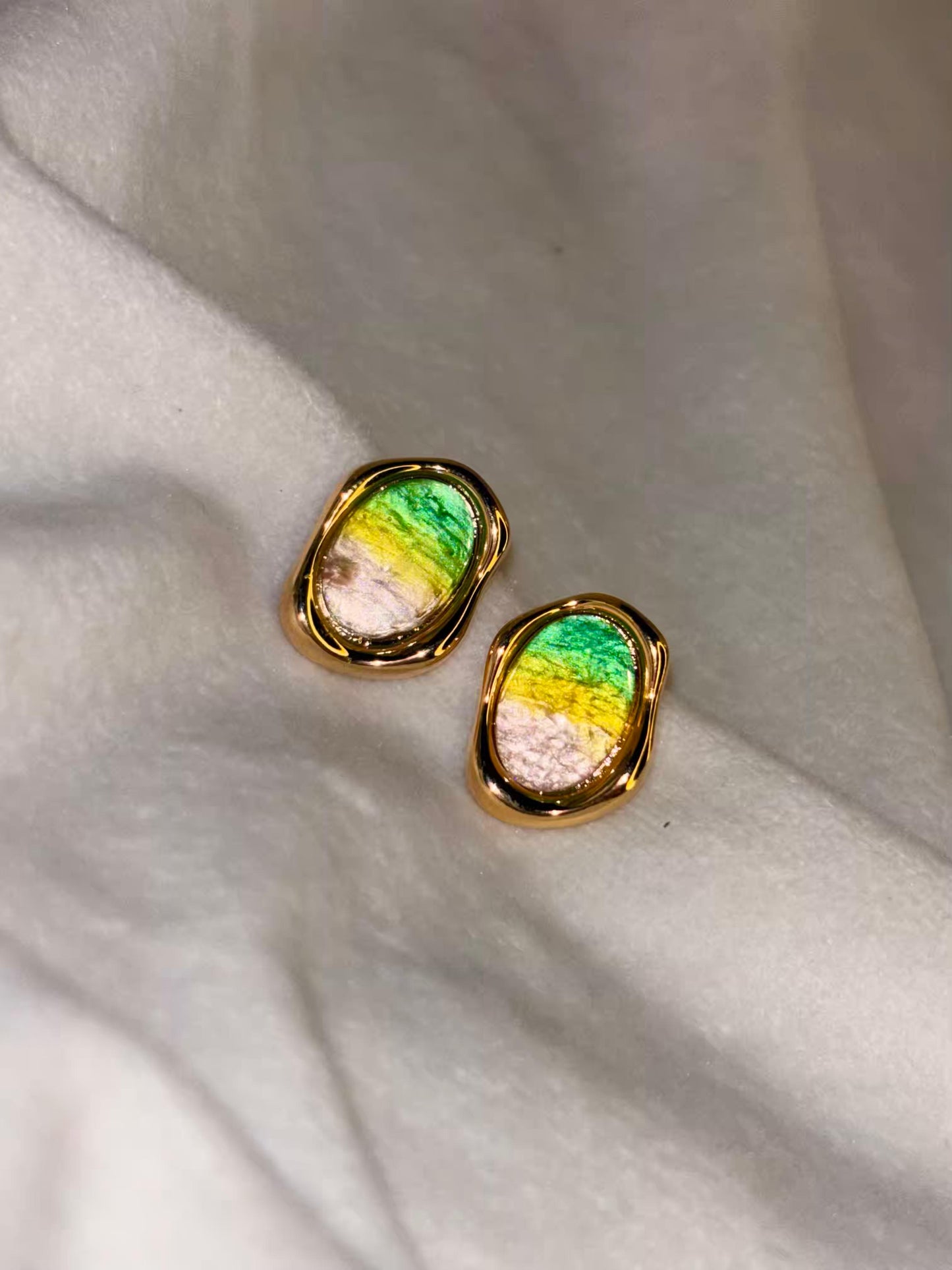 Color Beam Earrings 18K Gold Plated Premium Earrings