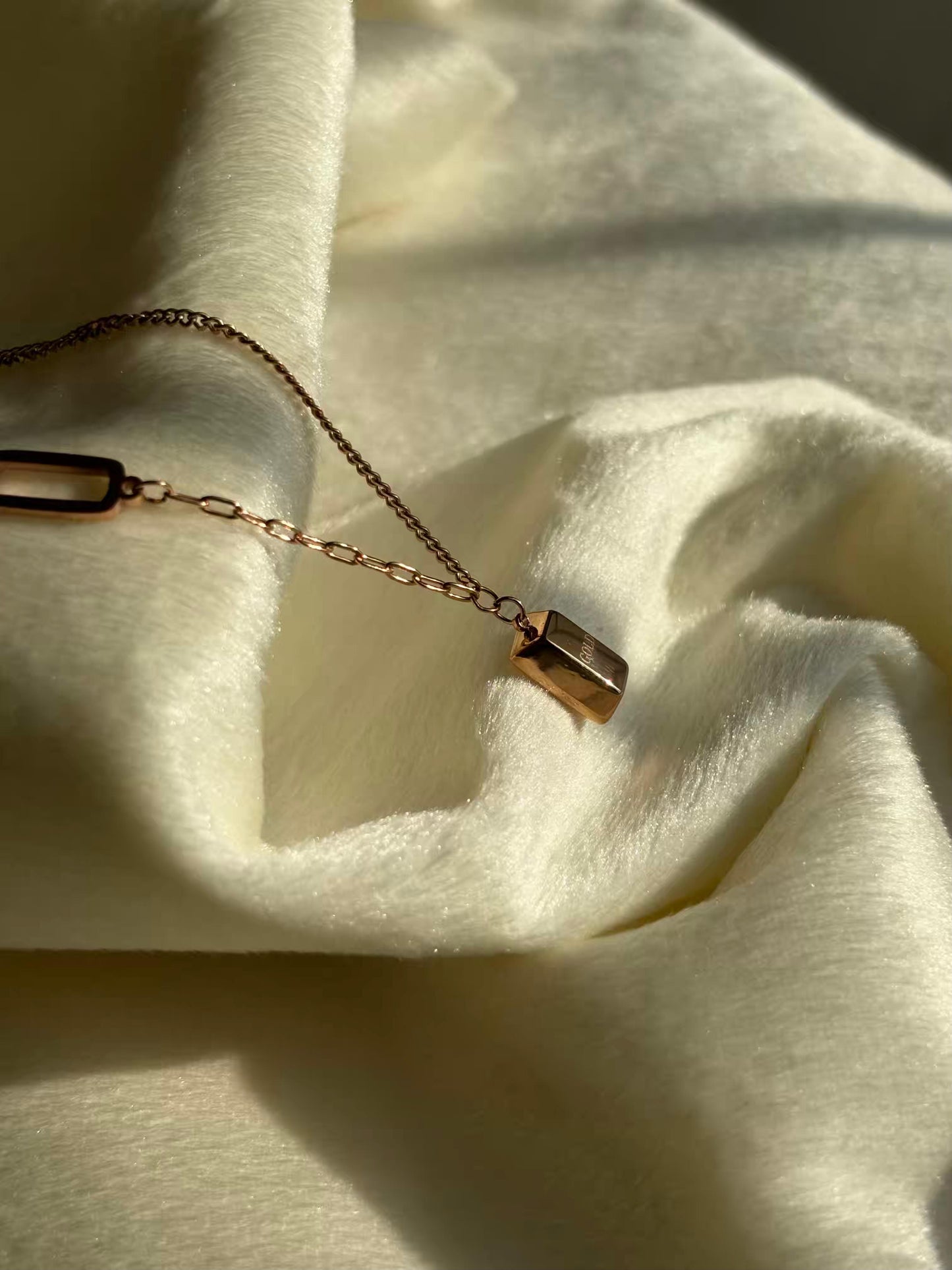 Bar Necklace Rose Gold Plated Premium Necklace