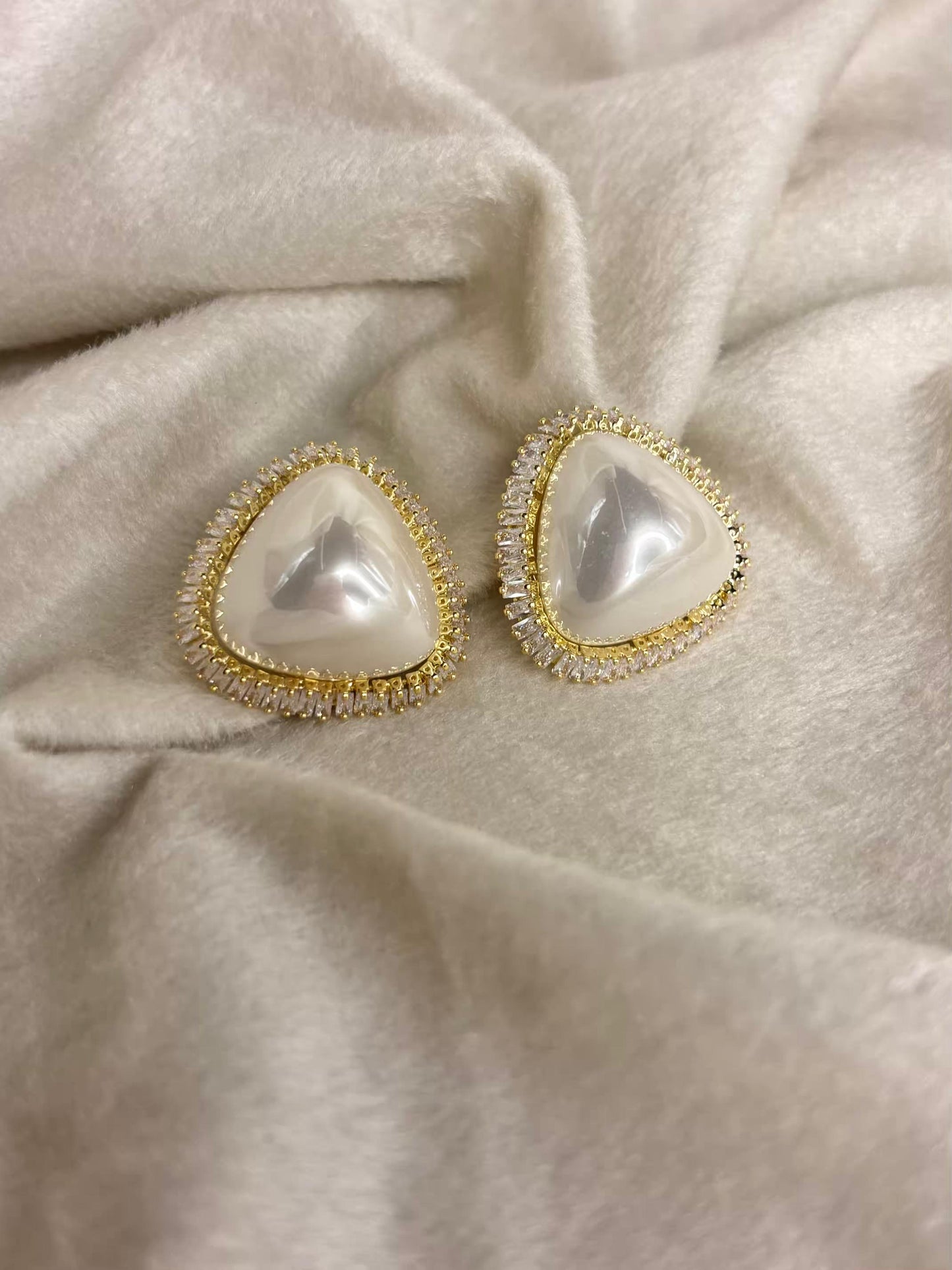 Gold Trimmed Pearl Earrings 18K Gold Plated Premium Earrings