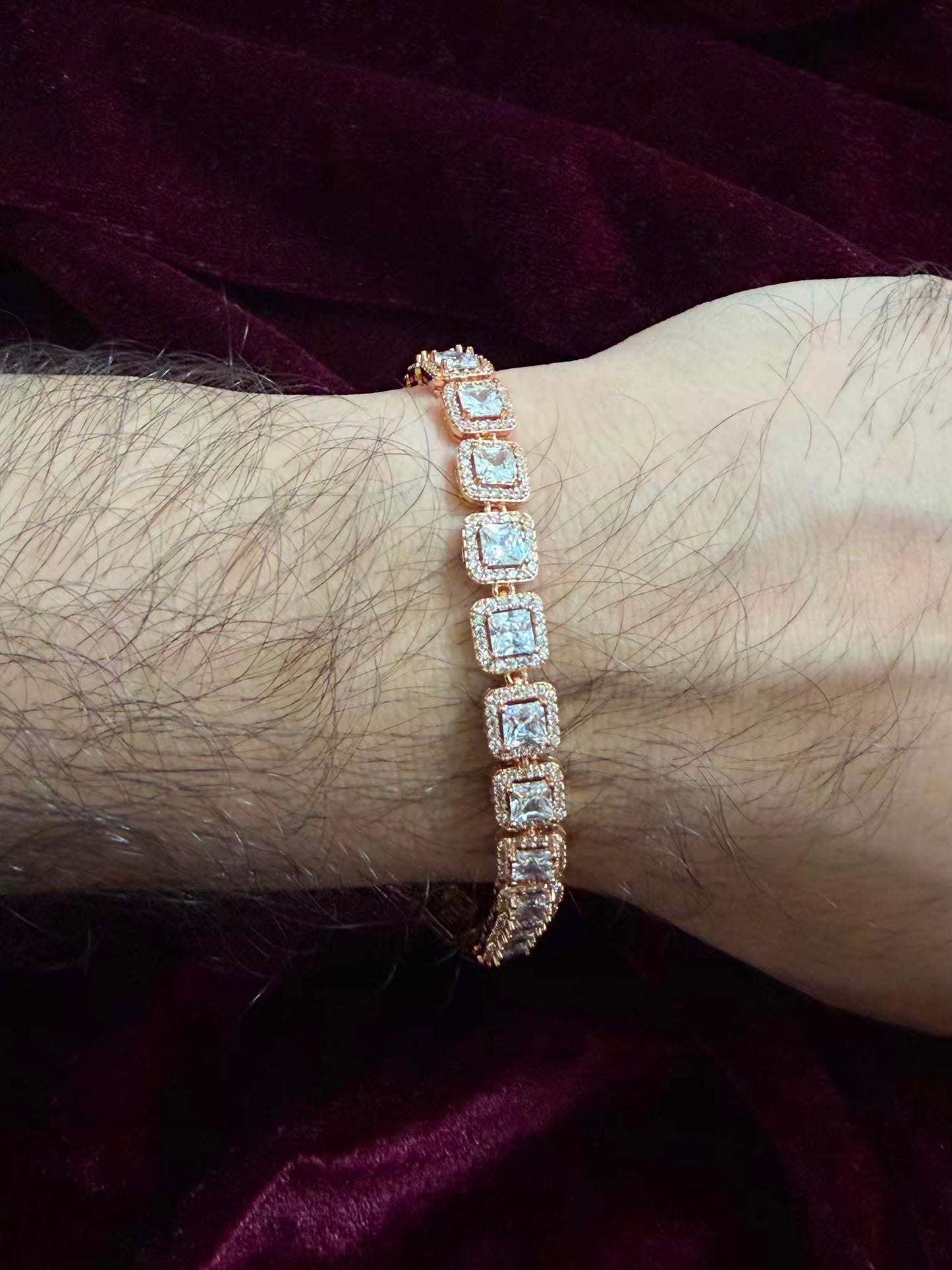 Luxe Diamond-Cut Men's Rakhi Bracelet